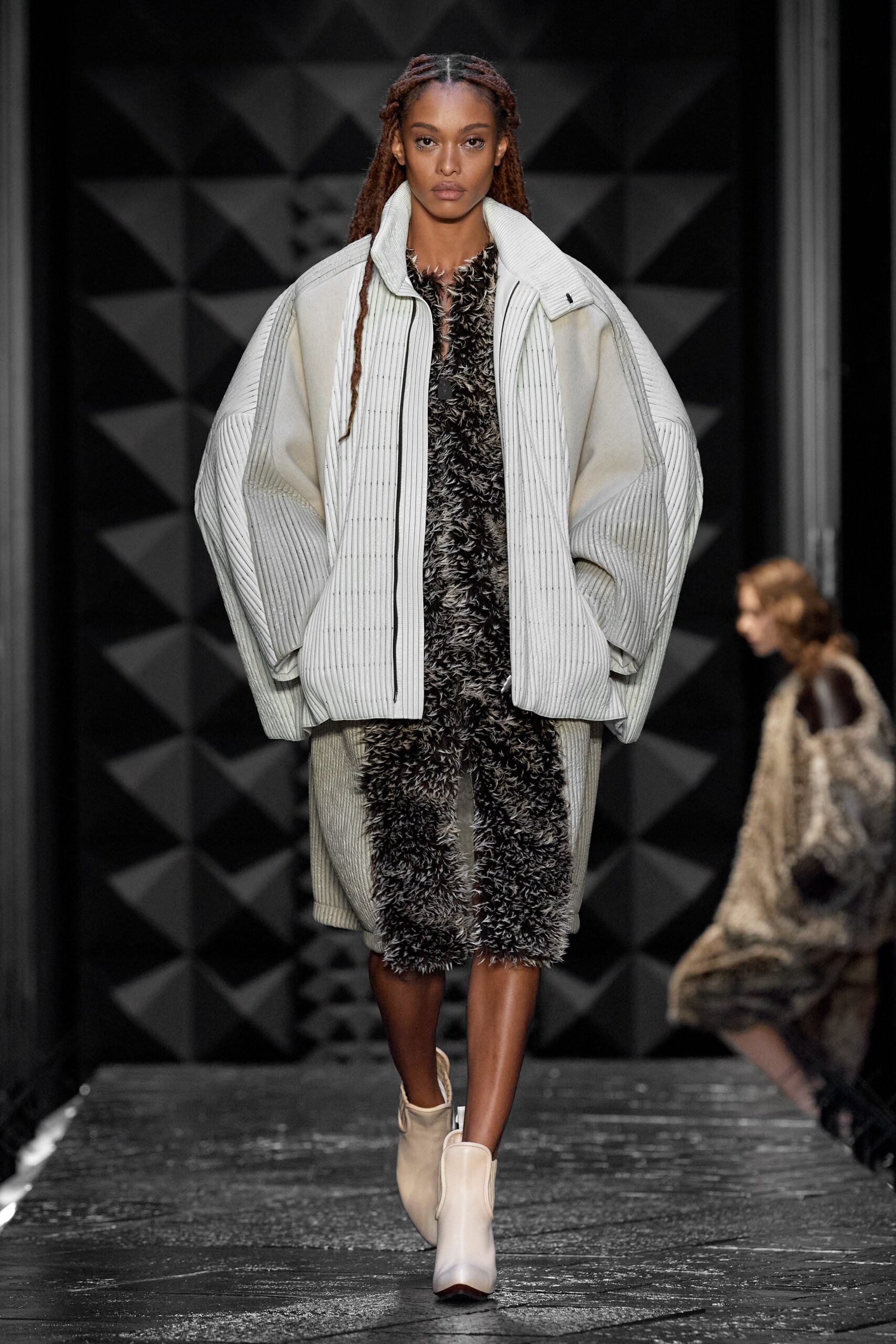 Louis Vuitton F/W 23 Look 36
