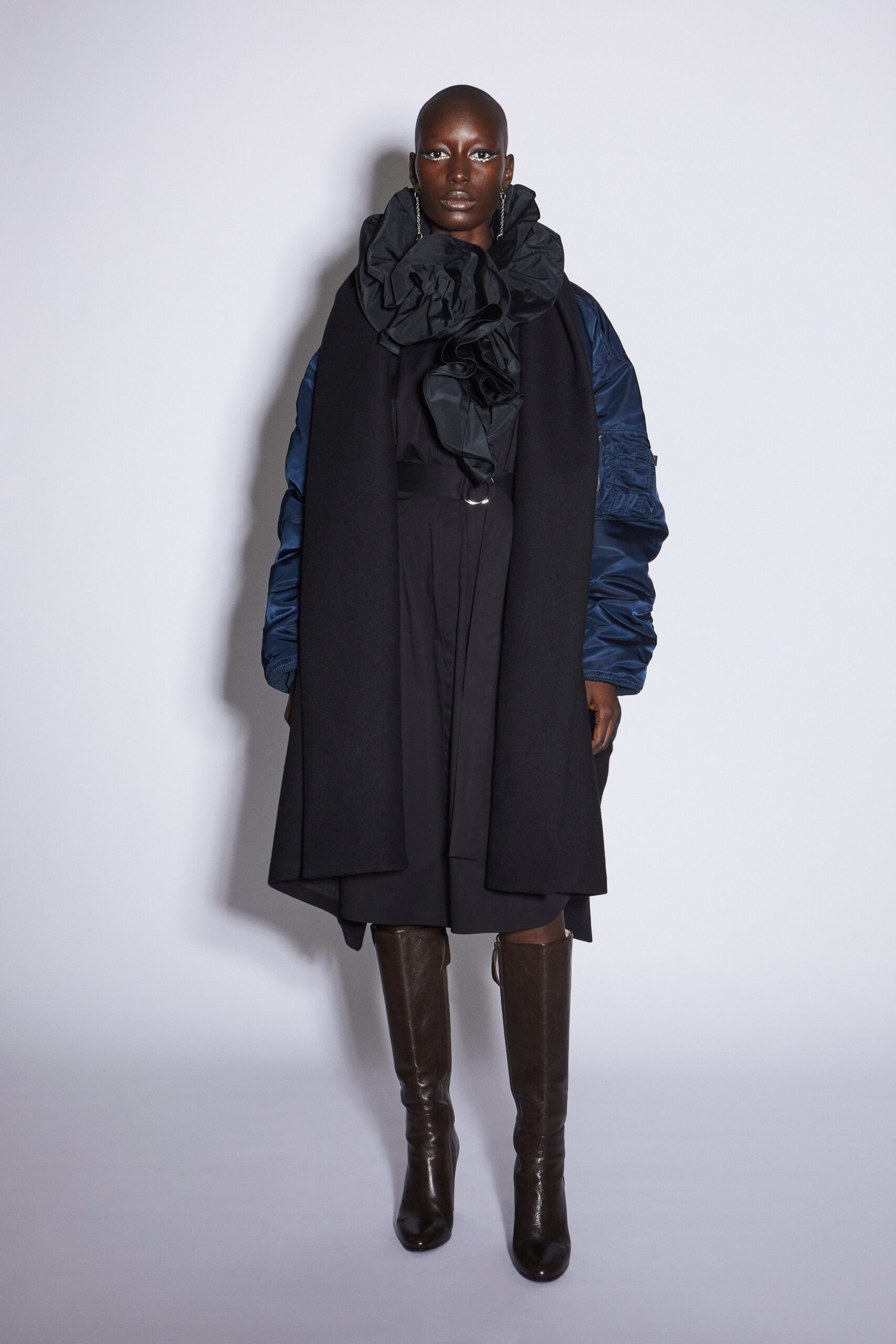 Lutz Huelle F/W 22 Look 35