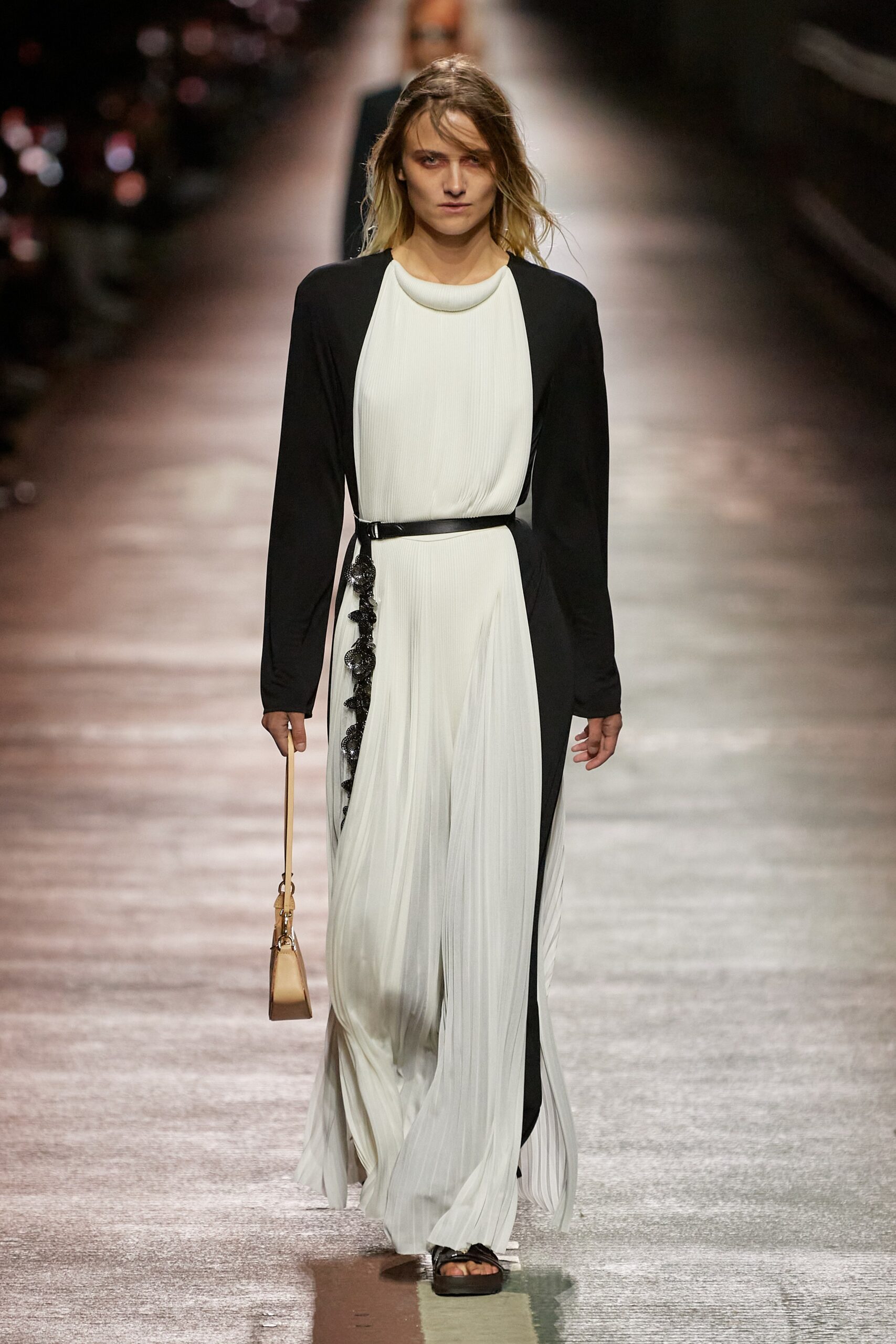 Louis Vuitton F/W 23 Look 37
