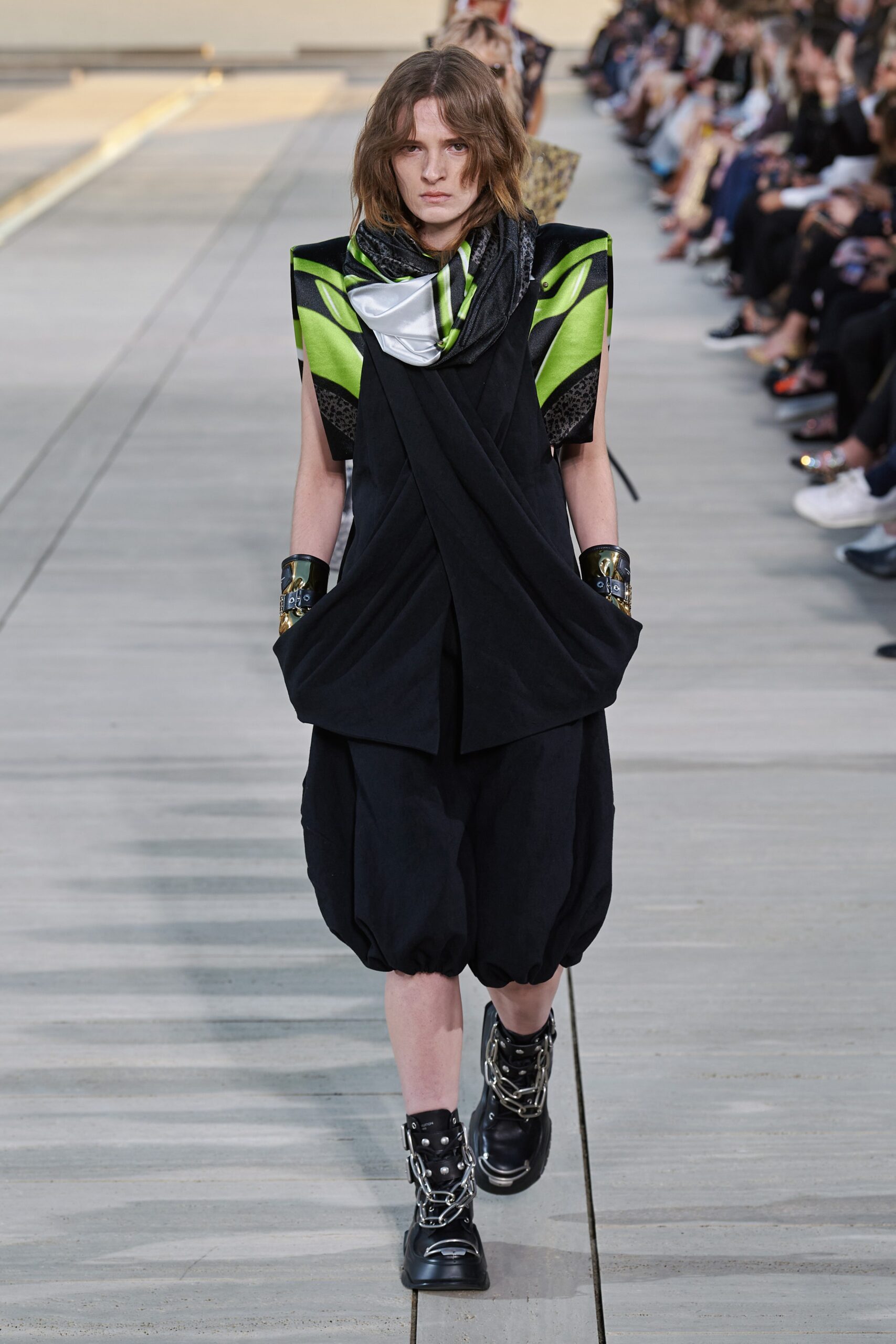 Louis Vuitton Resort 23 Look 37