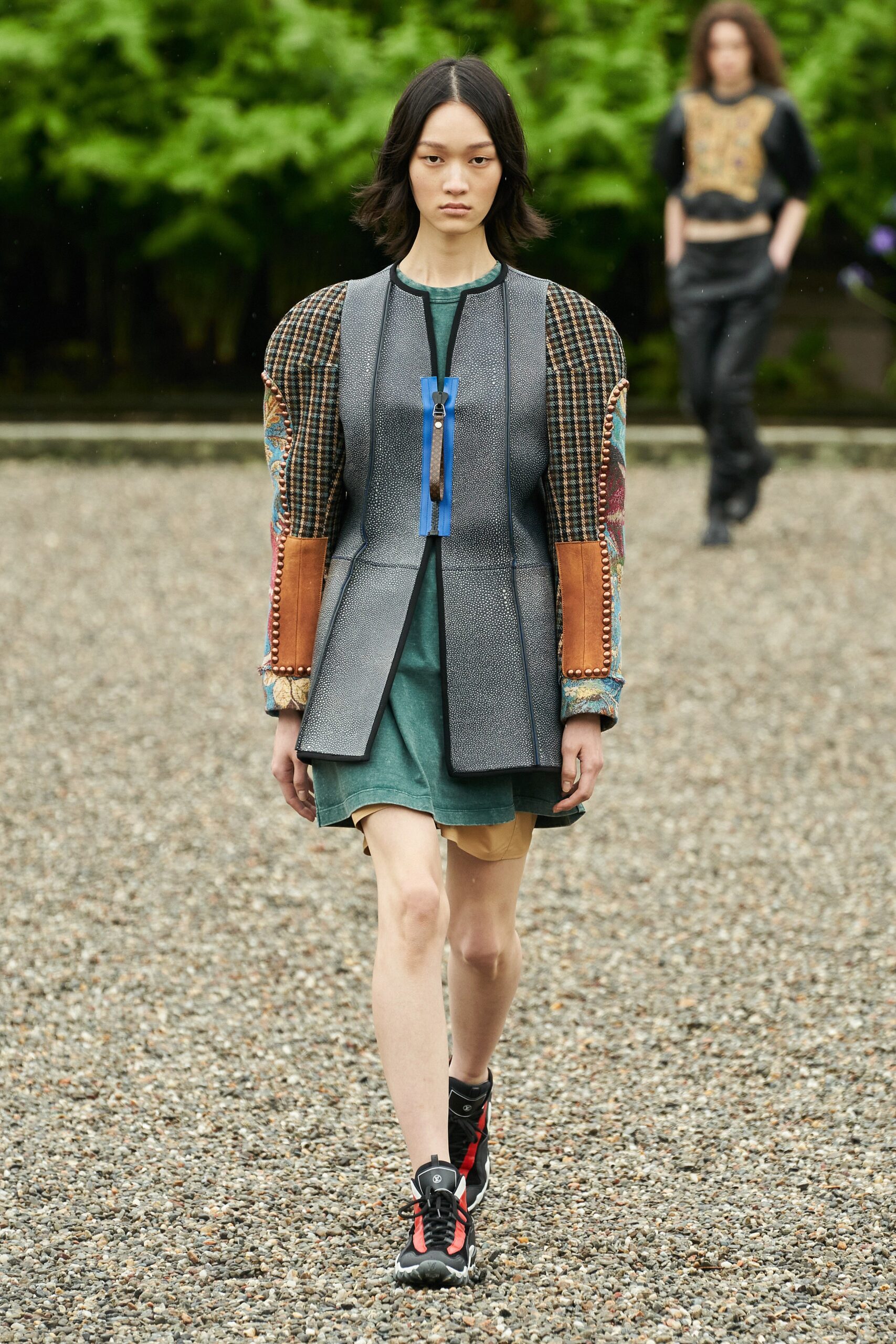 Louis Vuitton Resort 24 Look 37