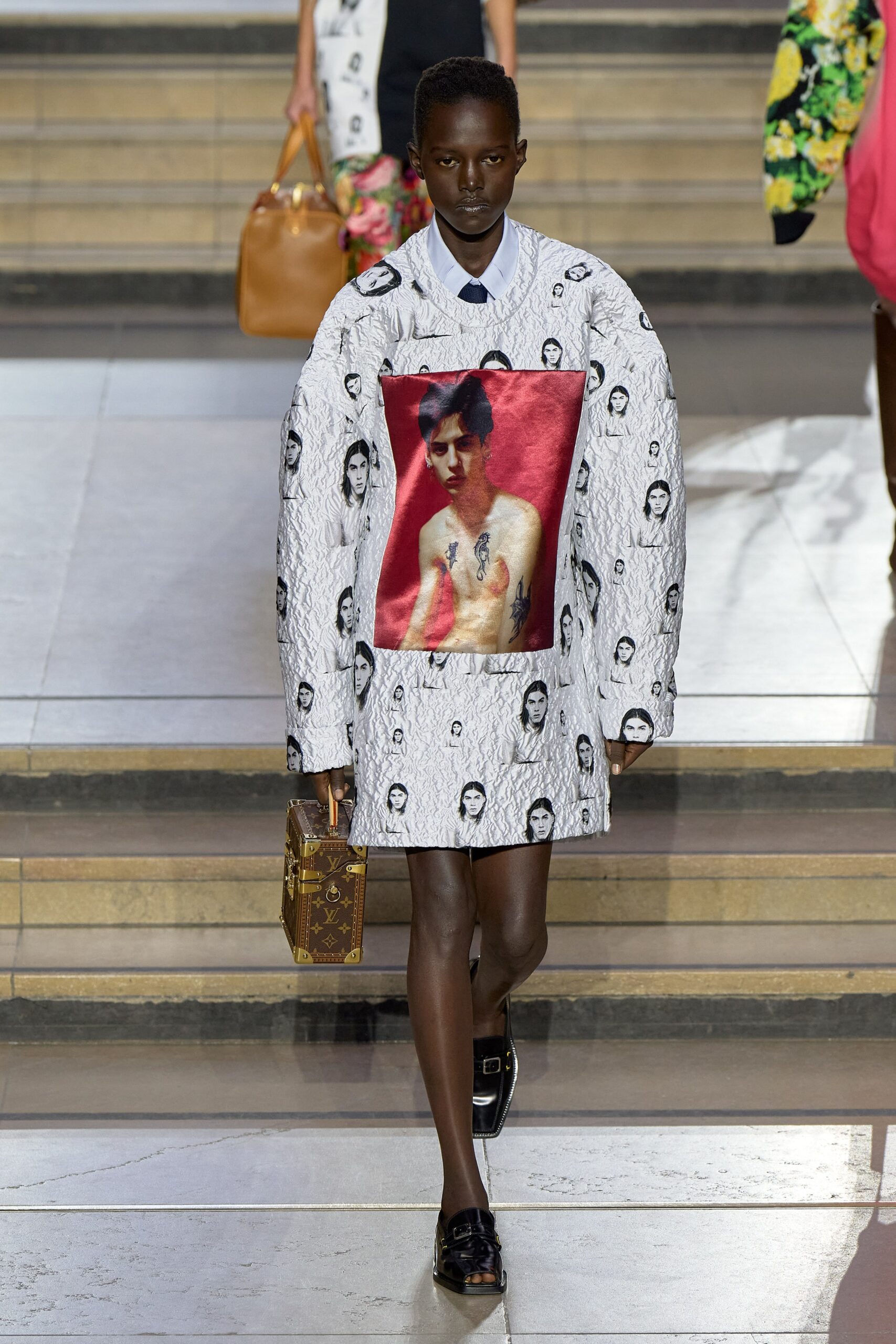 Louis Vuitton F/W 22 Look 39