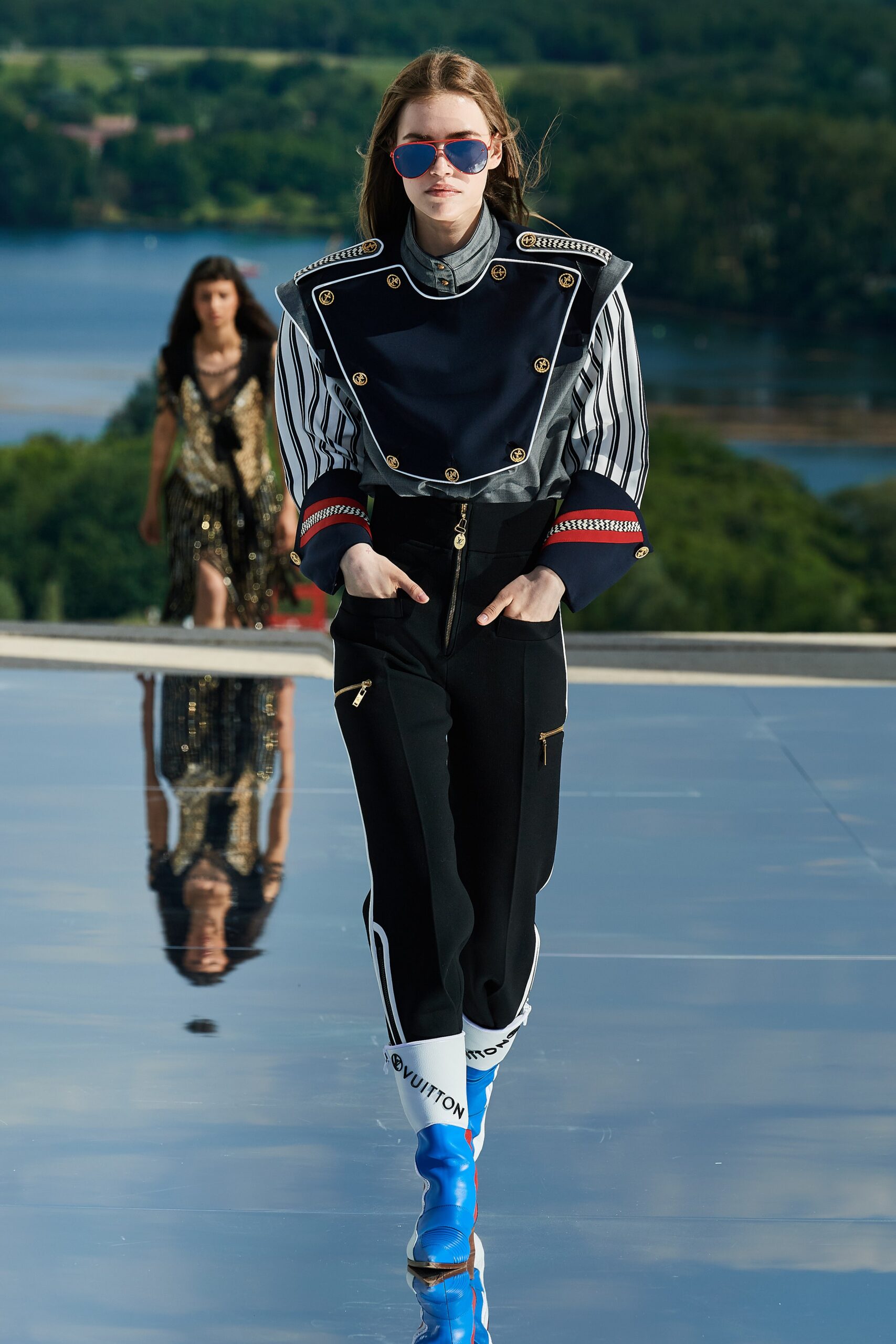 Louis Vuitton Resort 22 Look 39