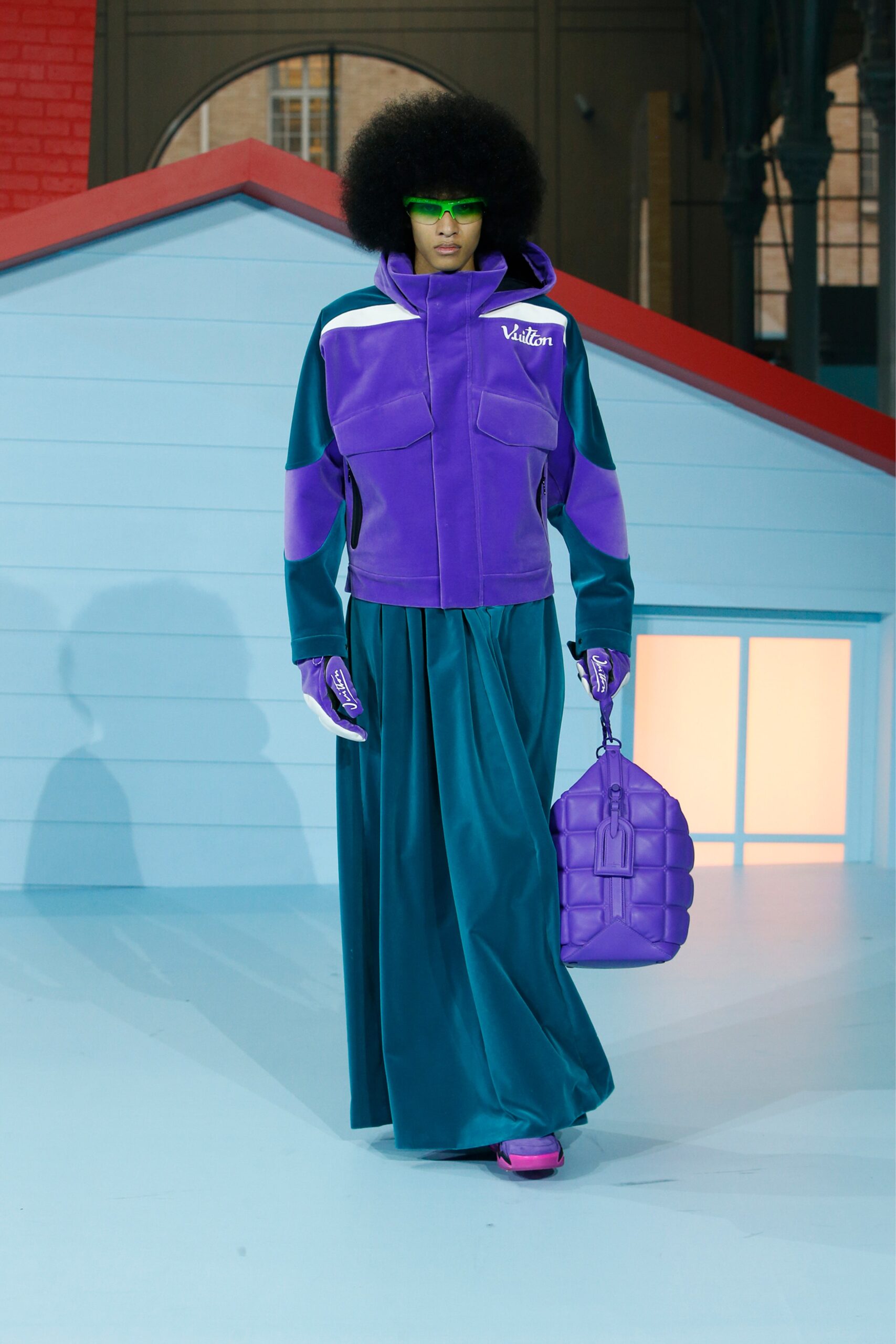 Louis Vuitton F/W 22 Menswear Look 39