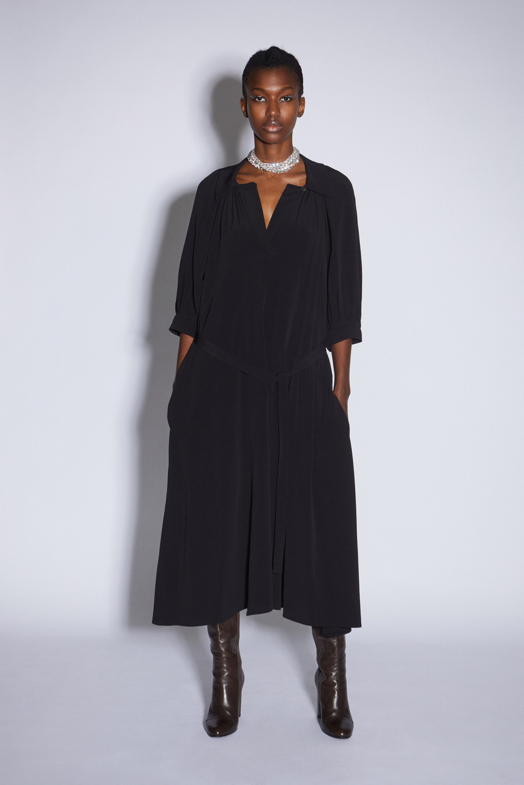 Lutz Huelle F/W 22 Look 38