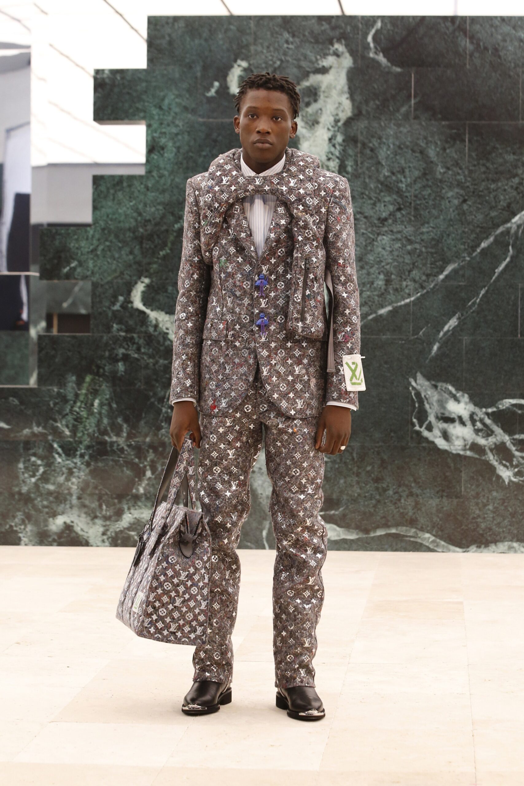 Louis Vuitton F/W 21 Menswear Look 41