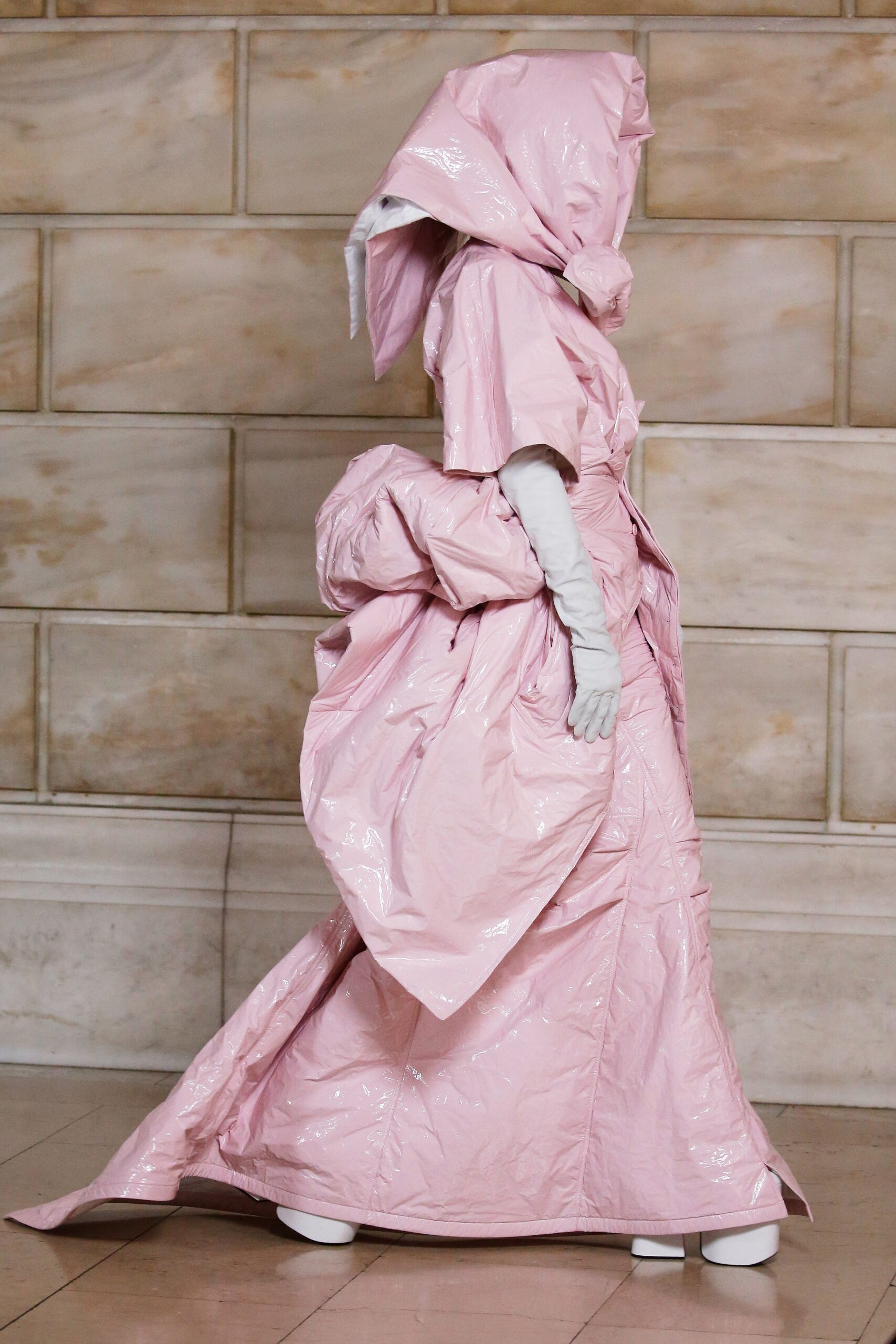 Marc Jacobs F/W 22 Look 41