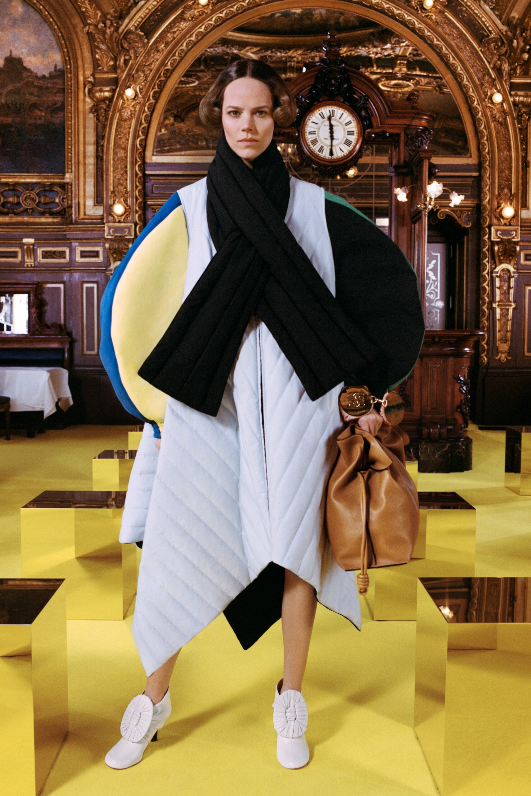 Loewe F/W 21 Look 42