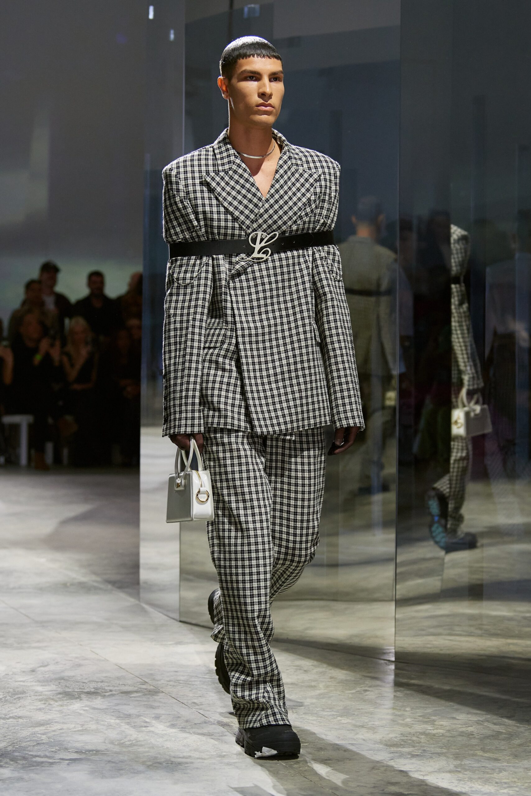 Luar F/W 23 Look 42