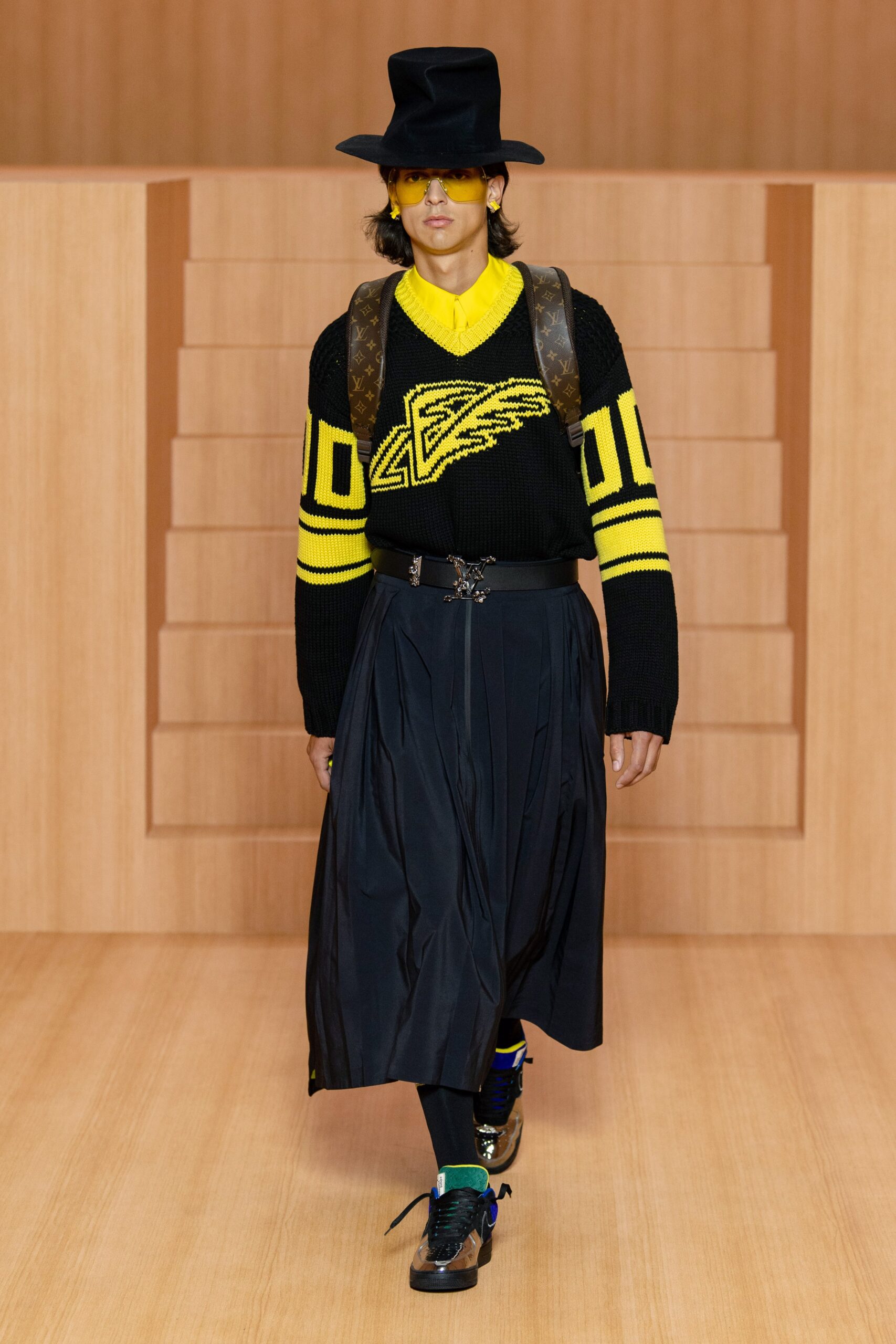 Louis Vuitton S/S 22 Menswear Look 44