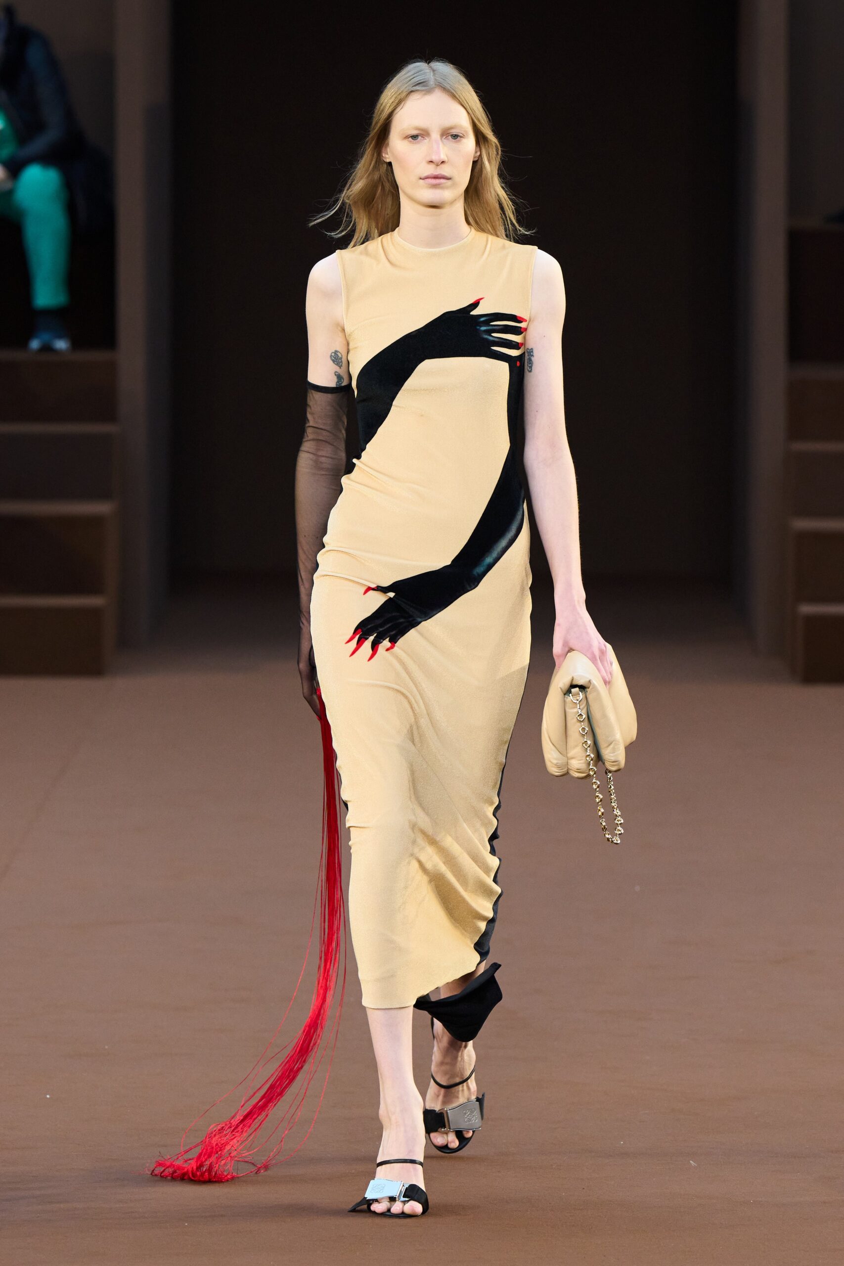Loewe F/W 22 Look 43