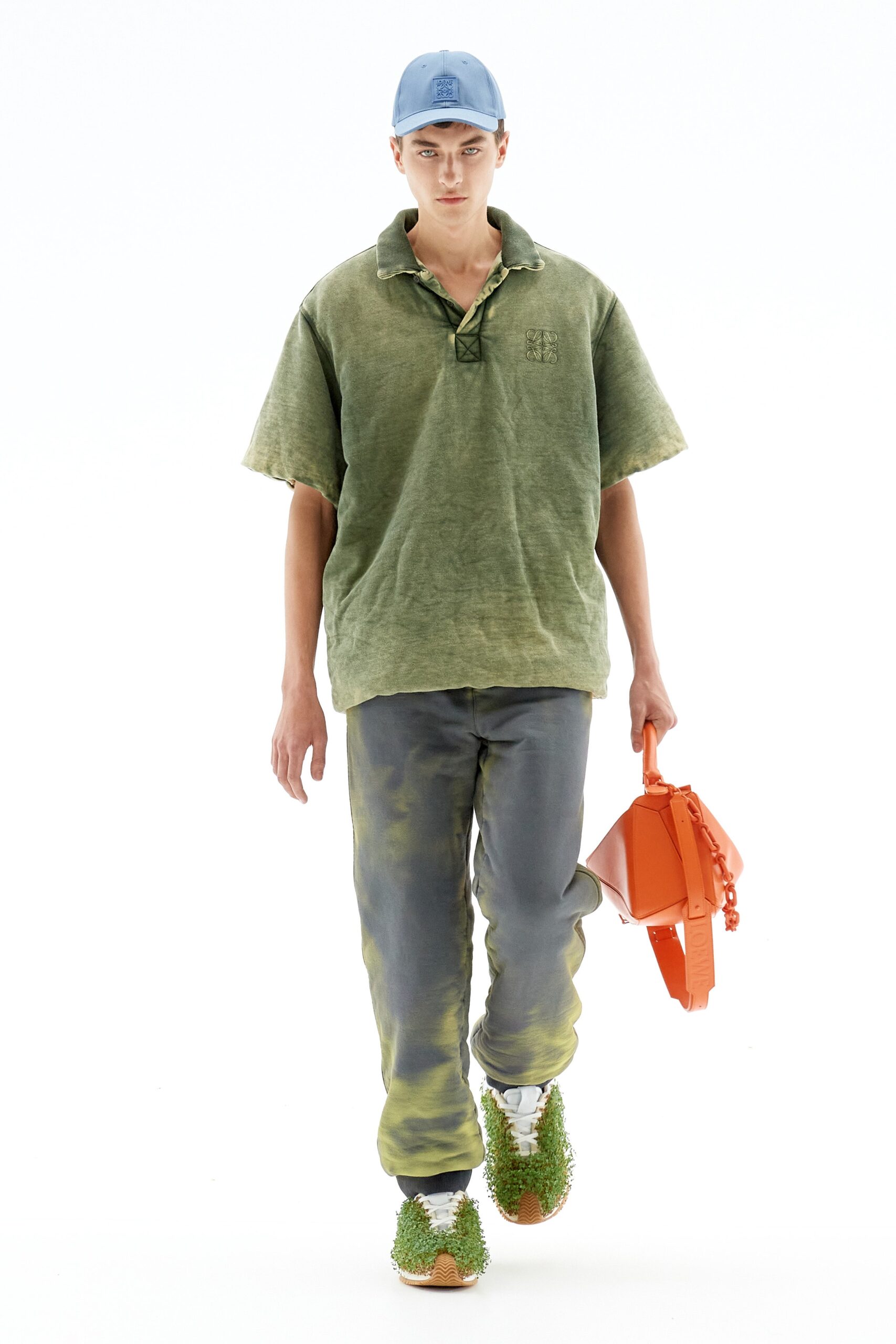 Loewe S/S 23 Menswear Look 43