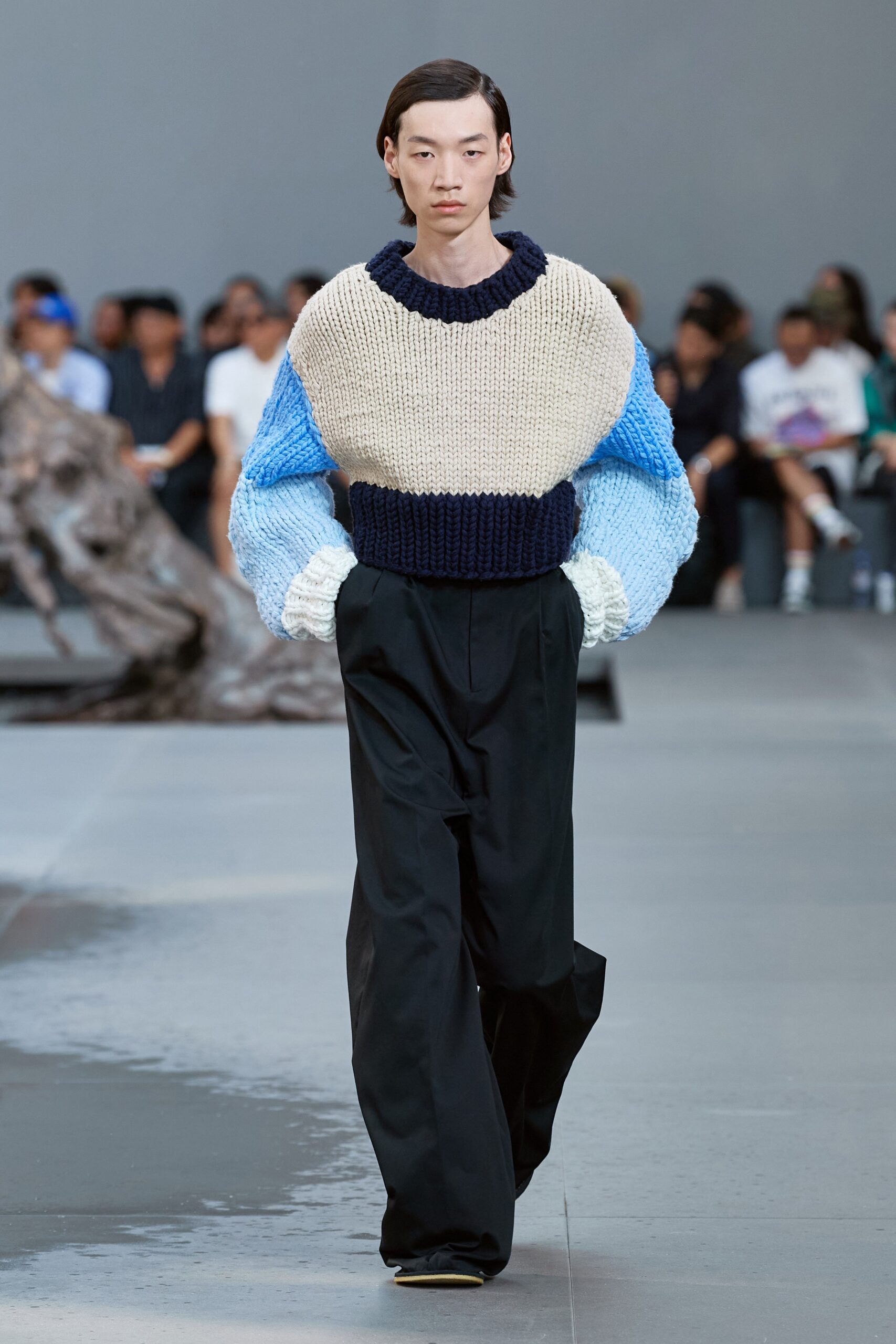 Loewe S/S 24 Menswear Look 43