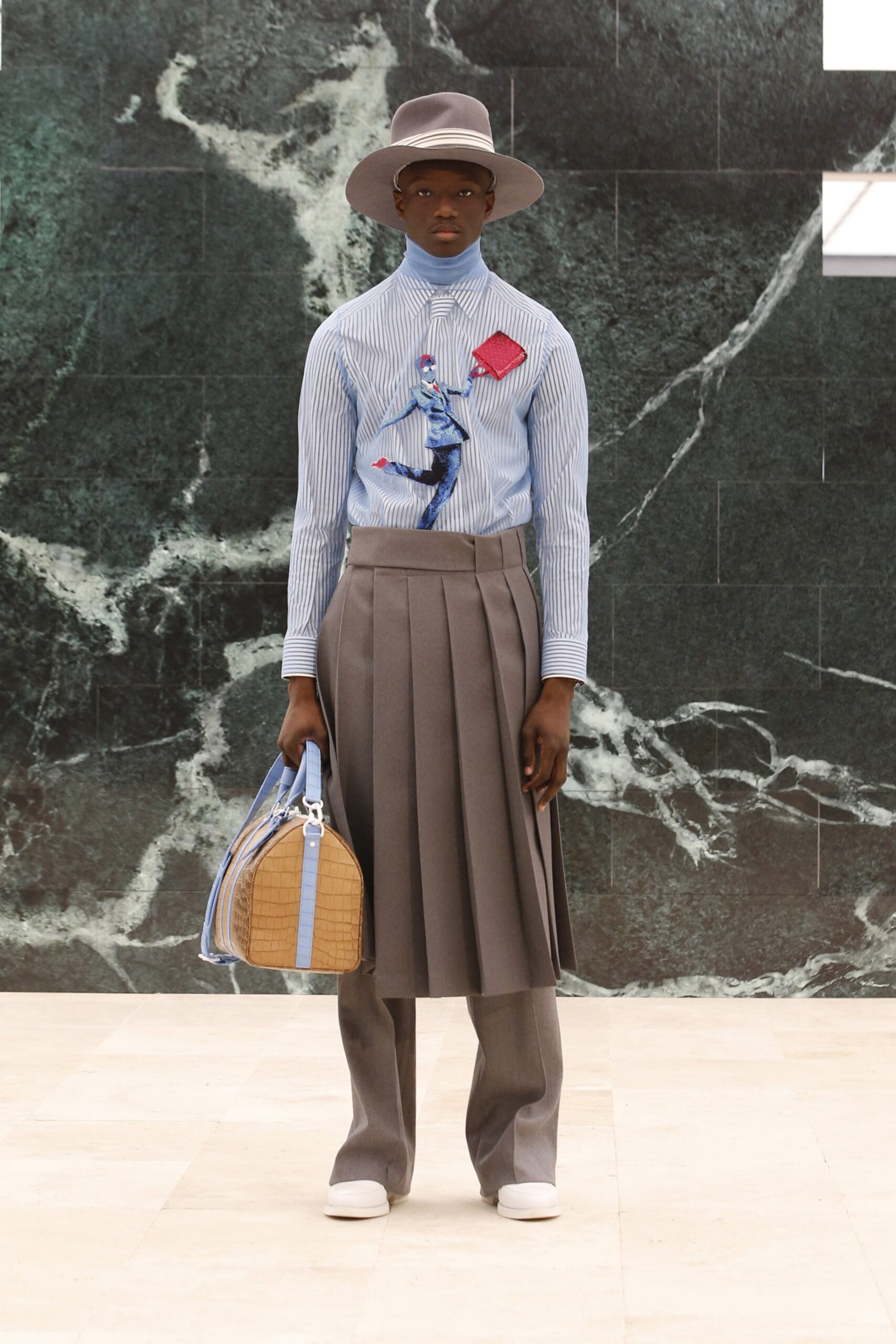 Louis Vuitton F/W 21 Menswear Look 44