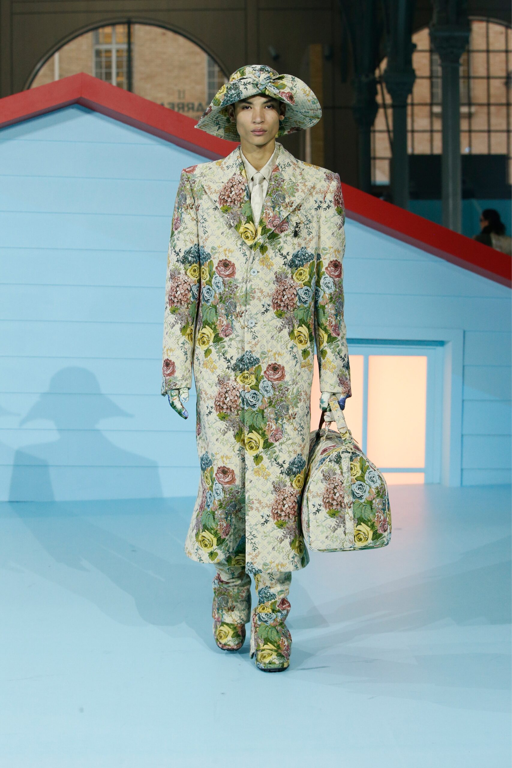 Louis Vuitton F/W 22 Menswear Look 44