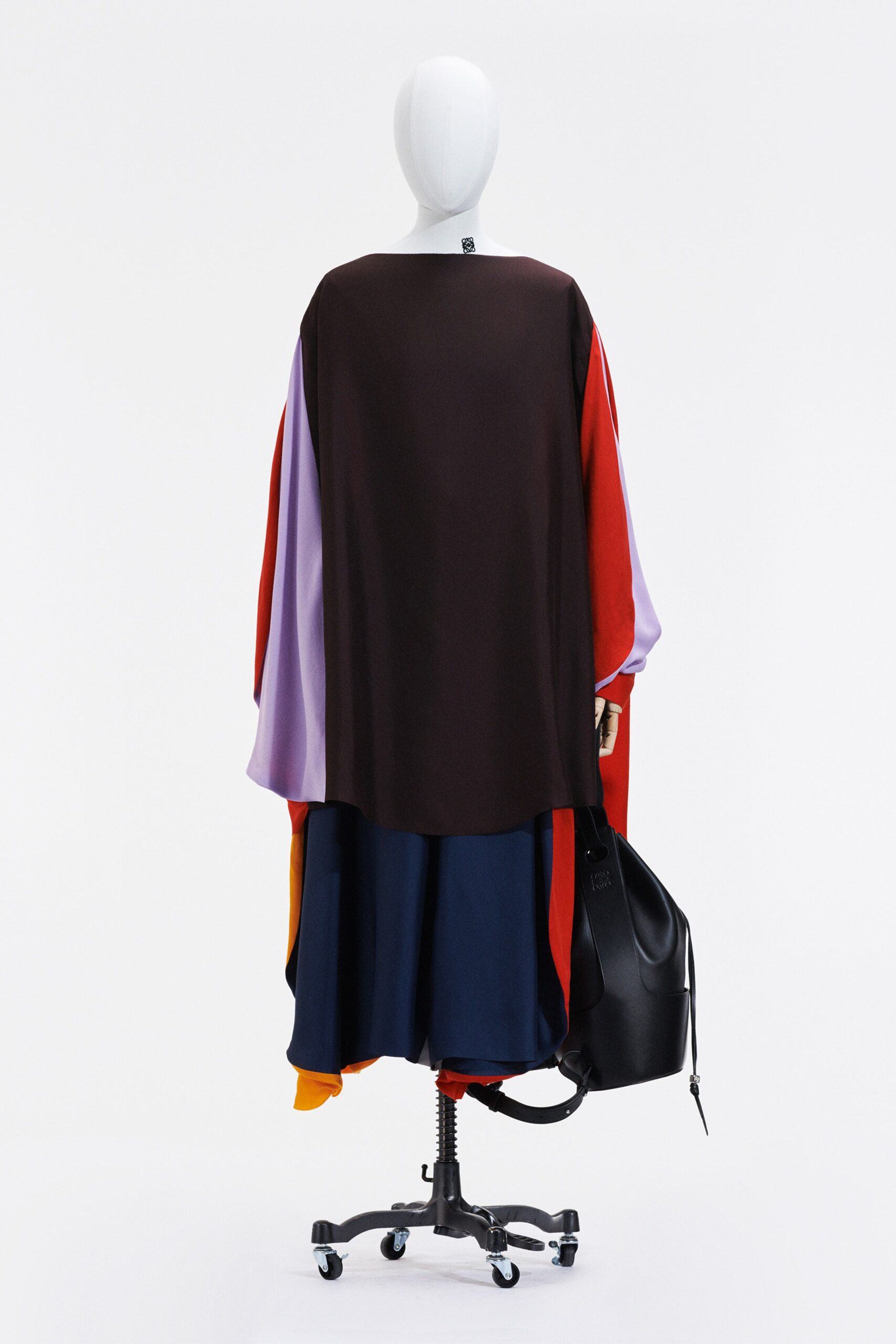 Loewe S/S 21 Menswear Look 23