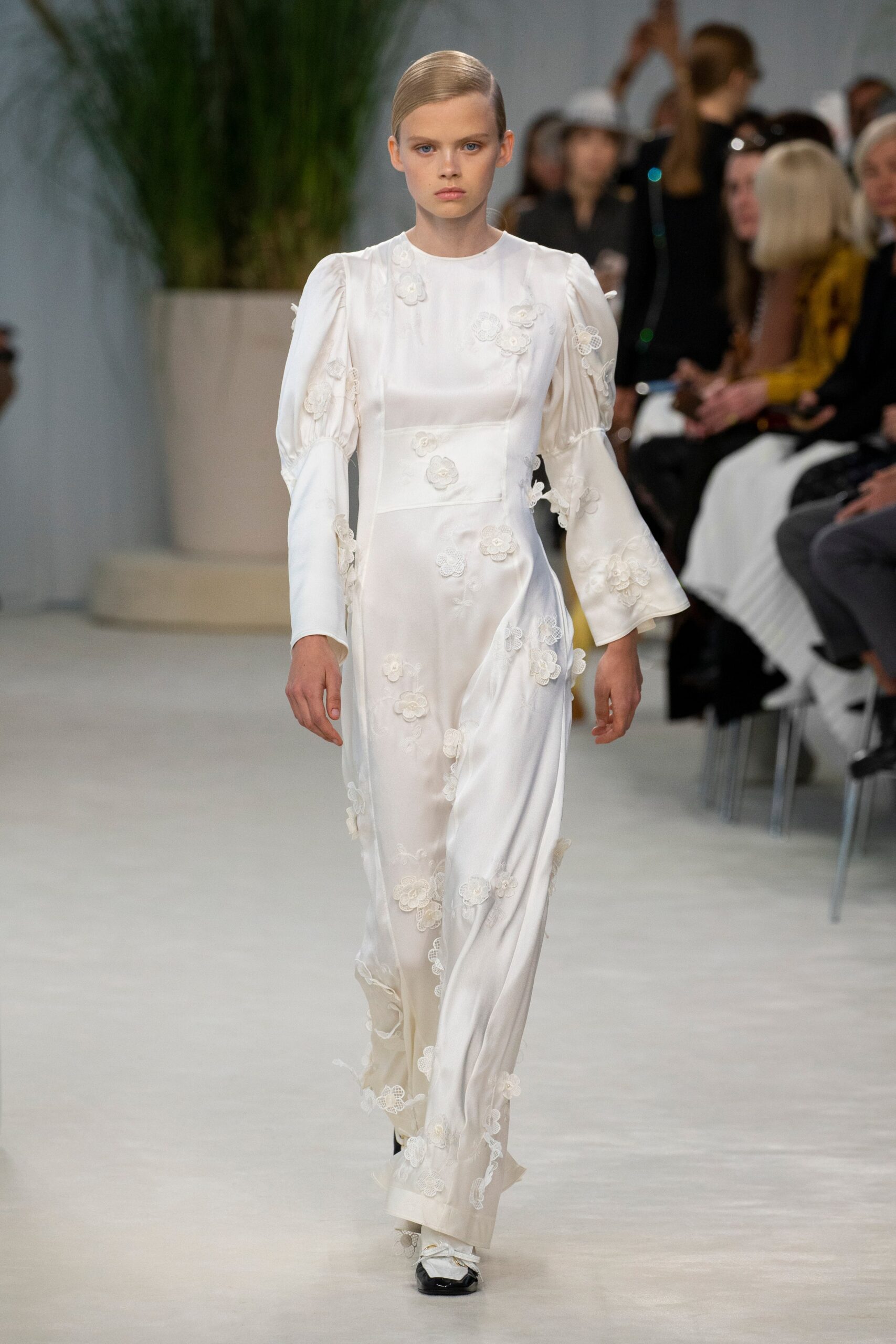 Loewe S/S 20 Look 45
