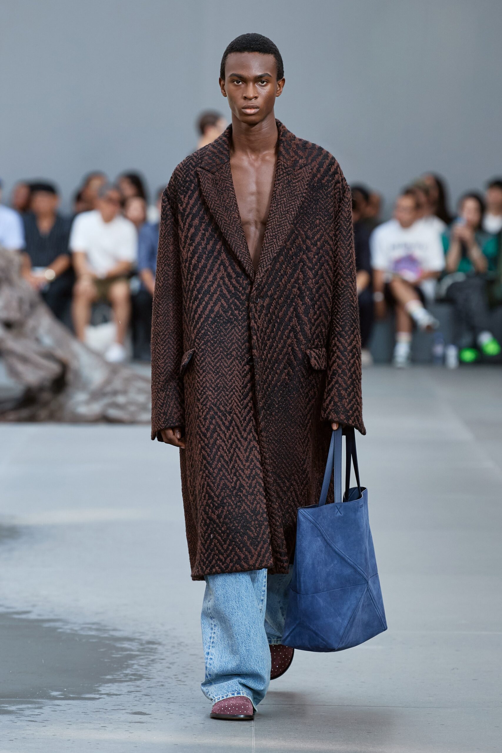 Loewe S/S 24 Menswear Look 46