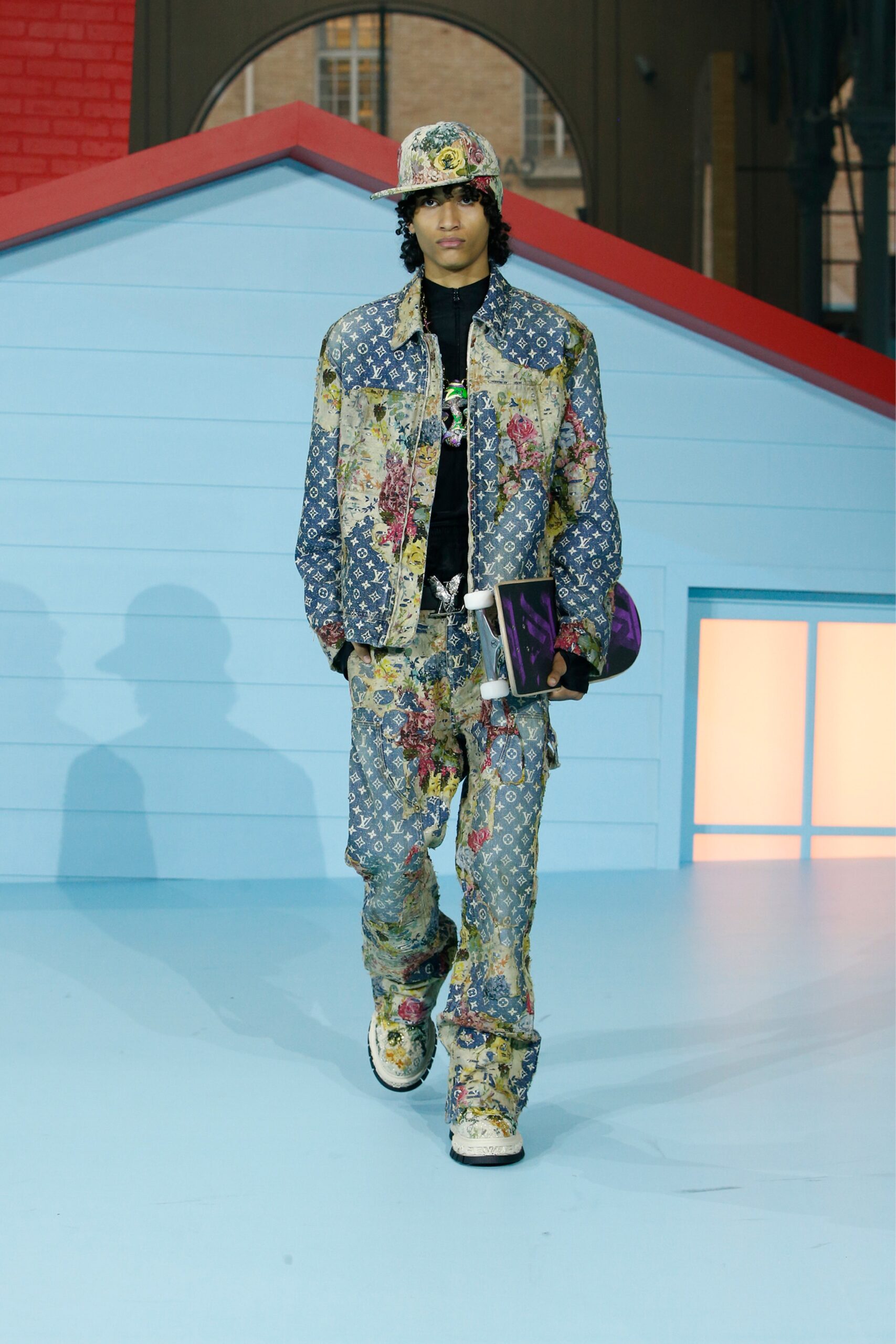 Louis Vuitton F/W 22 Menswear Look 47