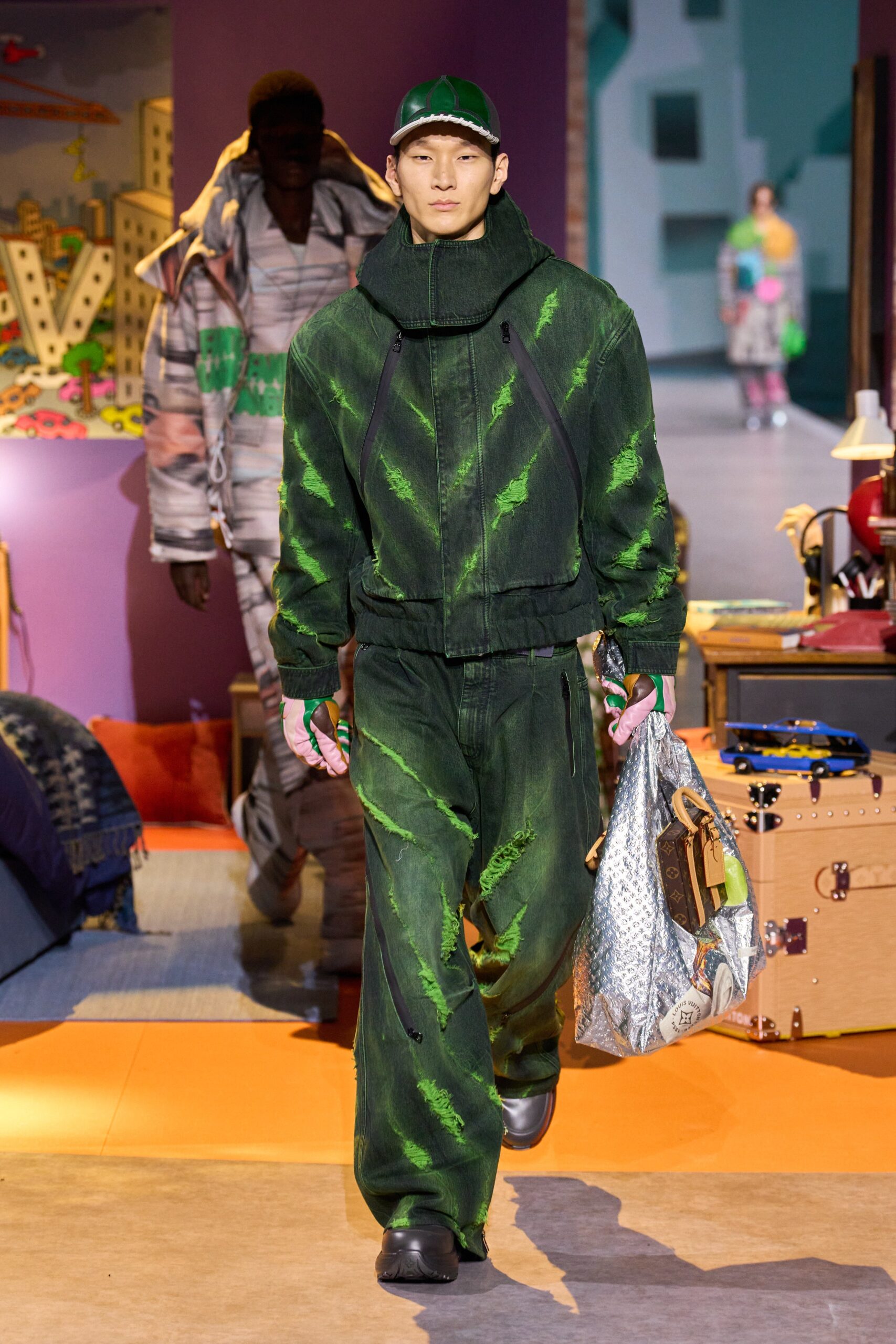 Louis Vuitton F/W 23 Menswear Look 47