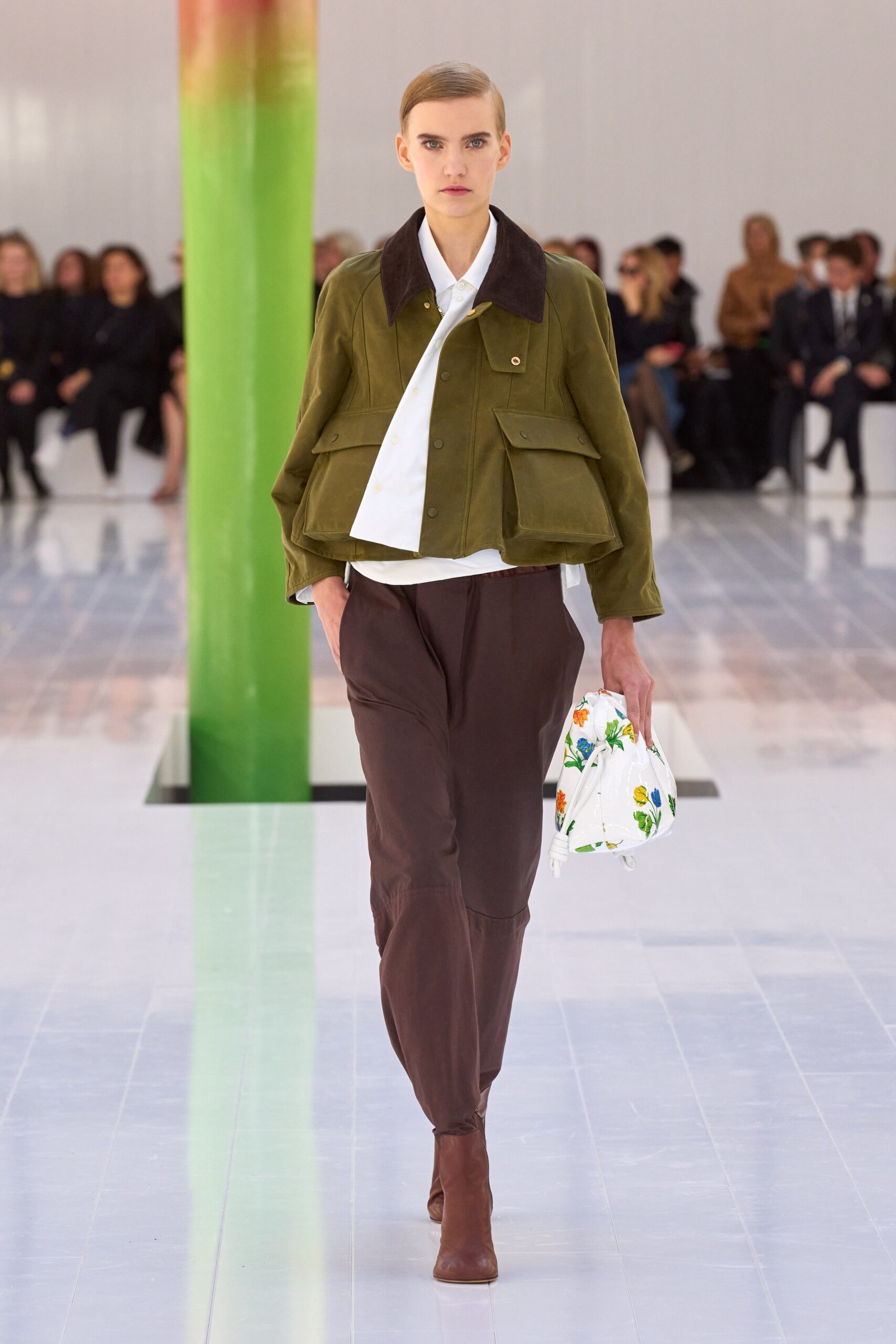 Loewe S/S 23 Look 49