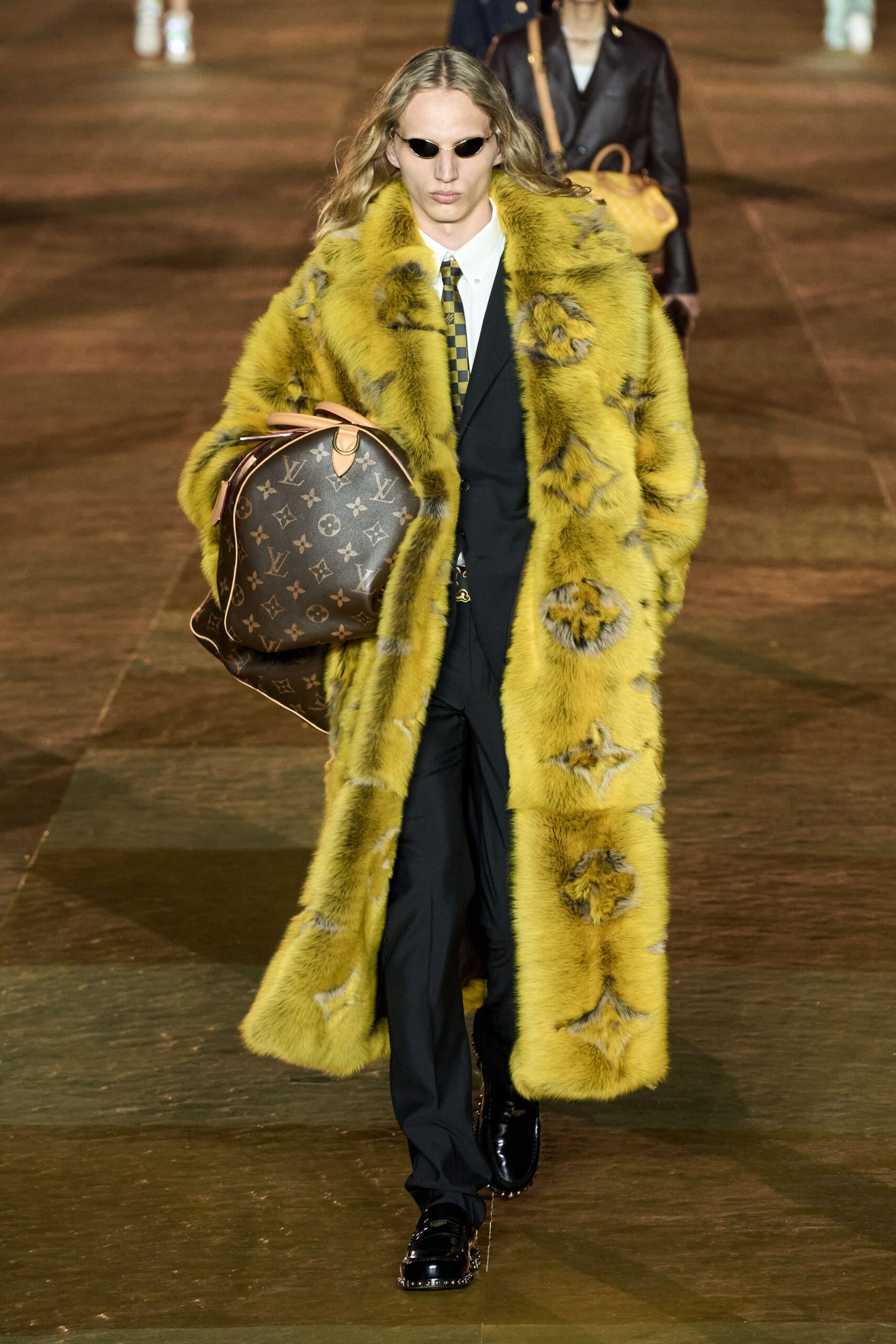 Louis Vuitton S/S 24 Menswear Look 49