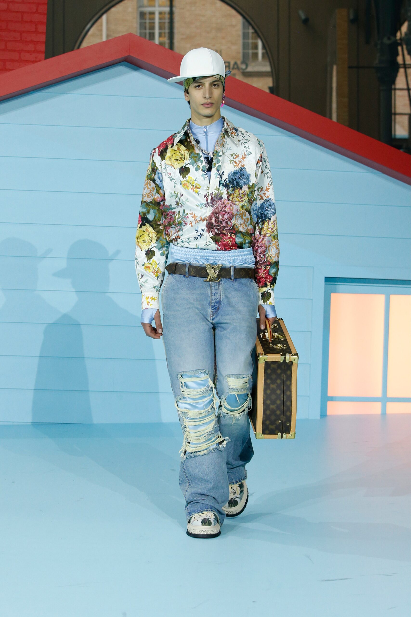 Louis Vuitton F/W 22 Menswear Look 50
