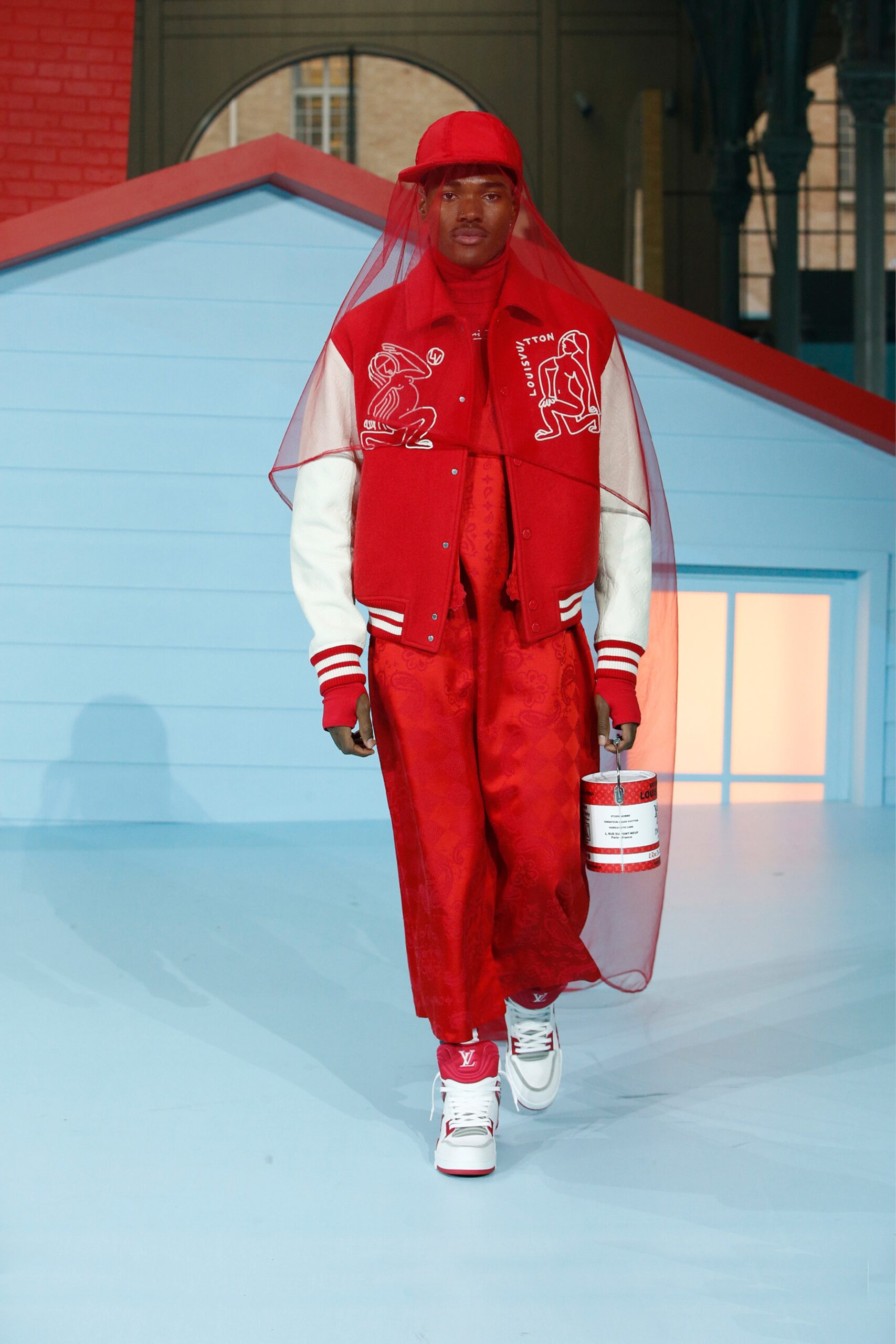 Louis Vuitton F/W 22 Menswear Look 51