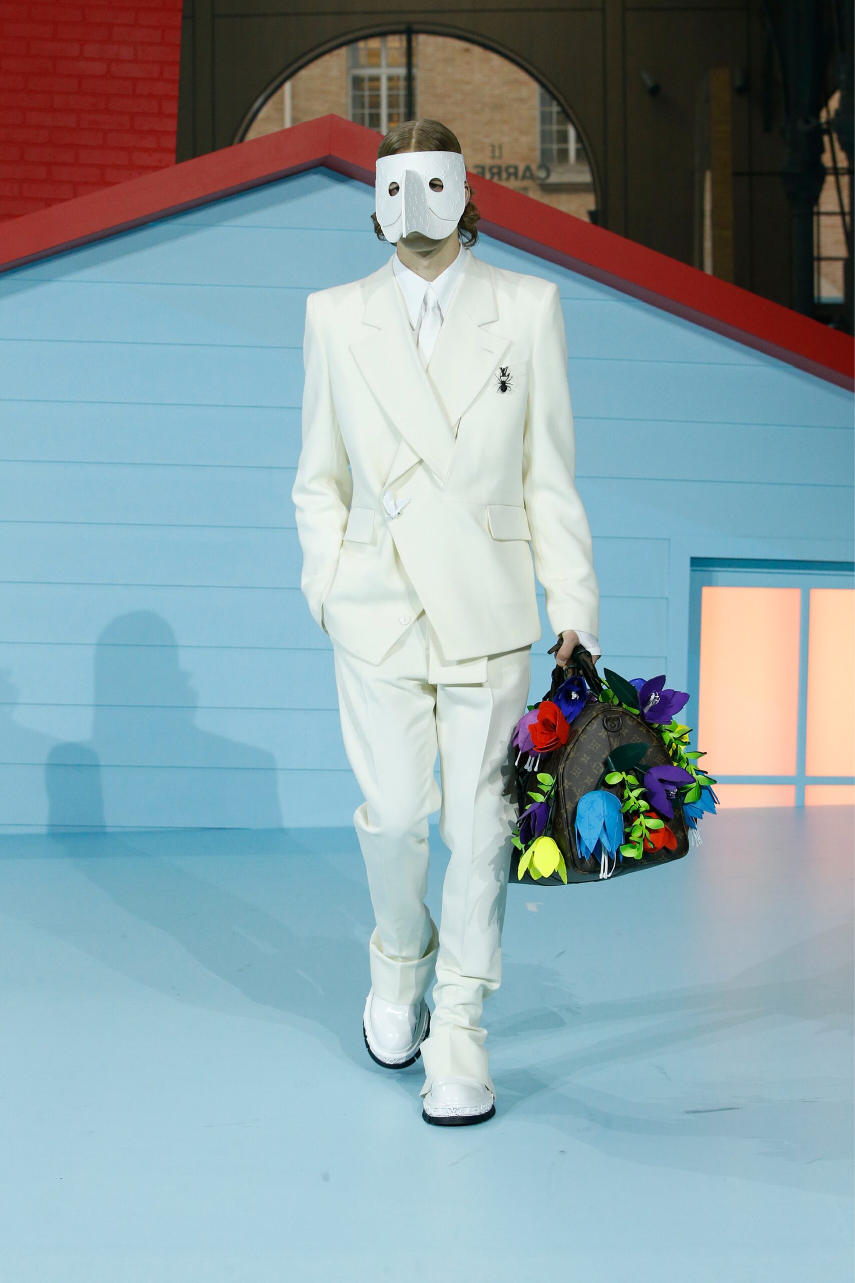 Louis Vuitton F/W 22 Menswear Look 52