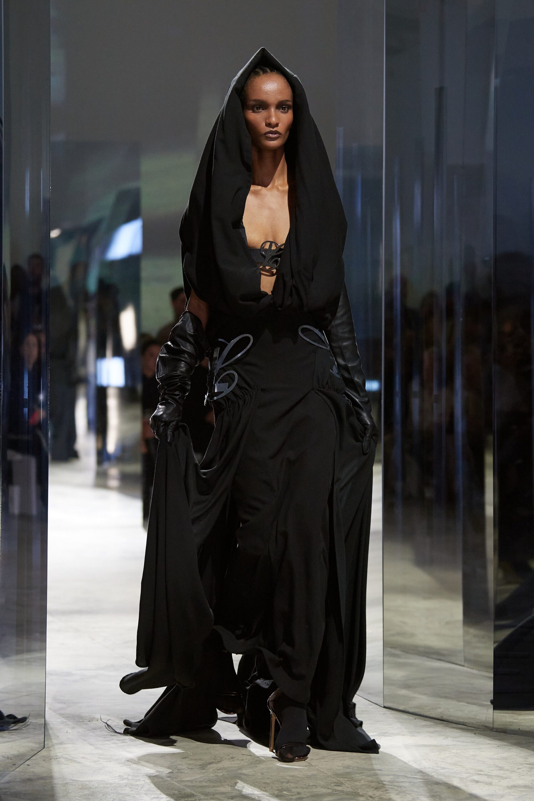 Luar F/W 23 Look 52