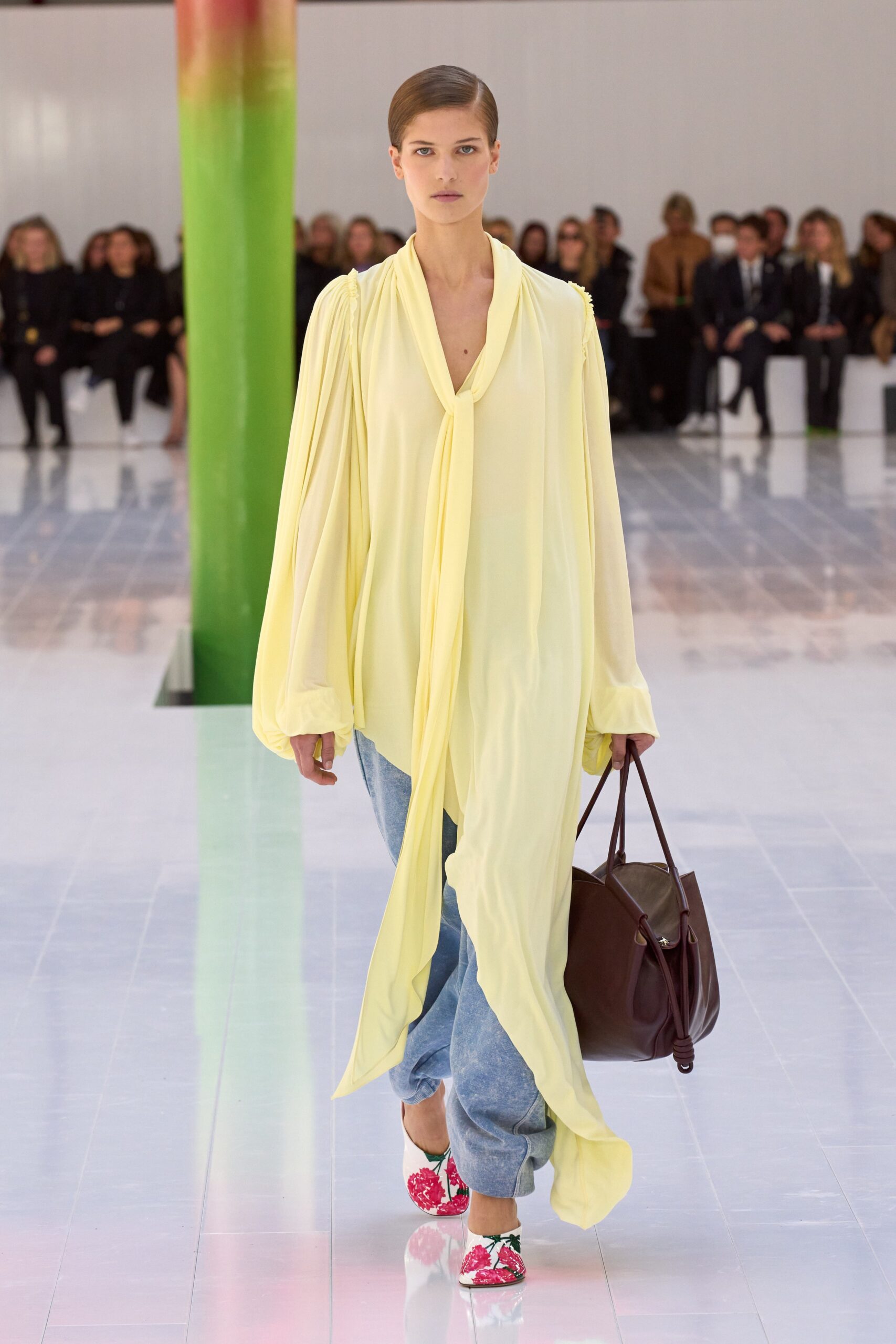 Loewe S/S 23 Look 53