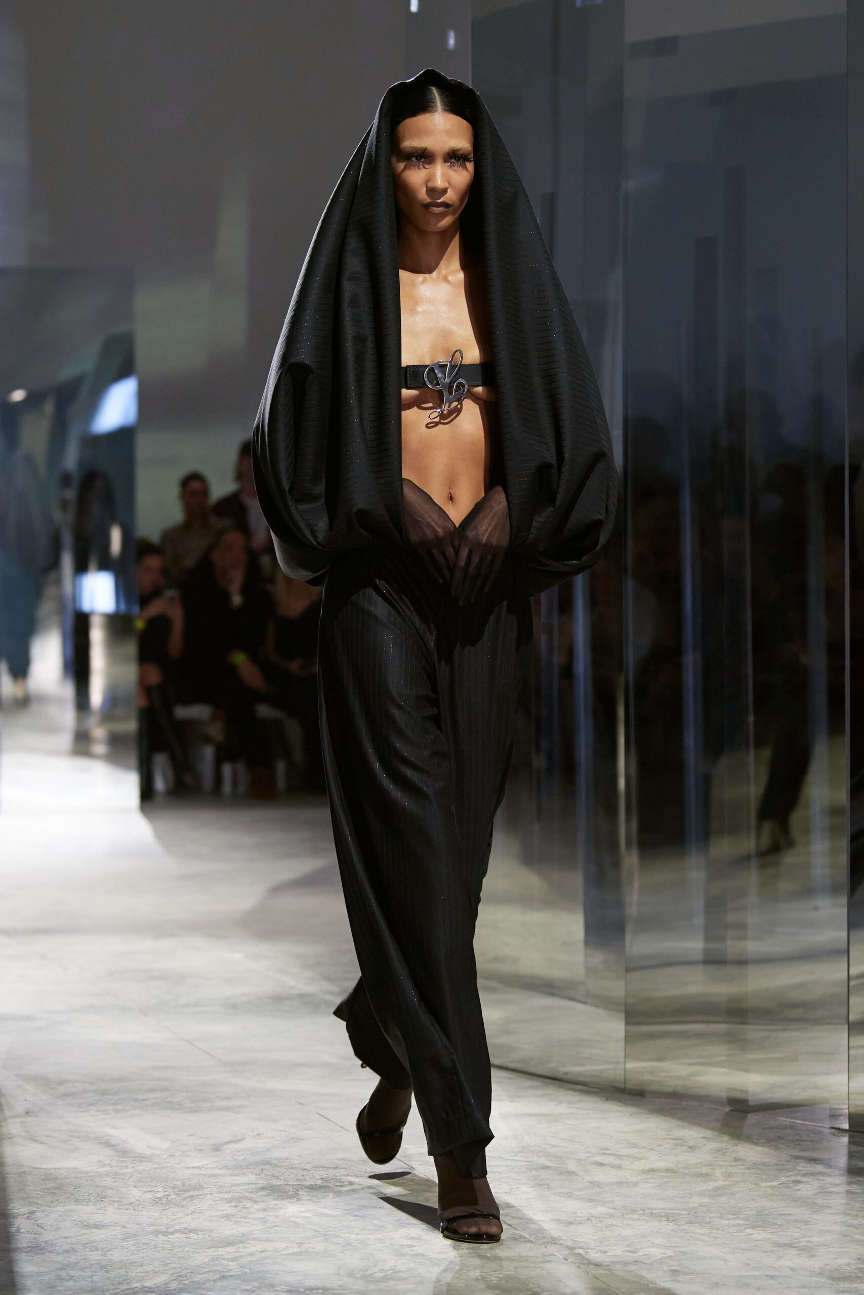 Luar F/W 23 Look 56