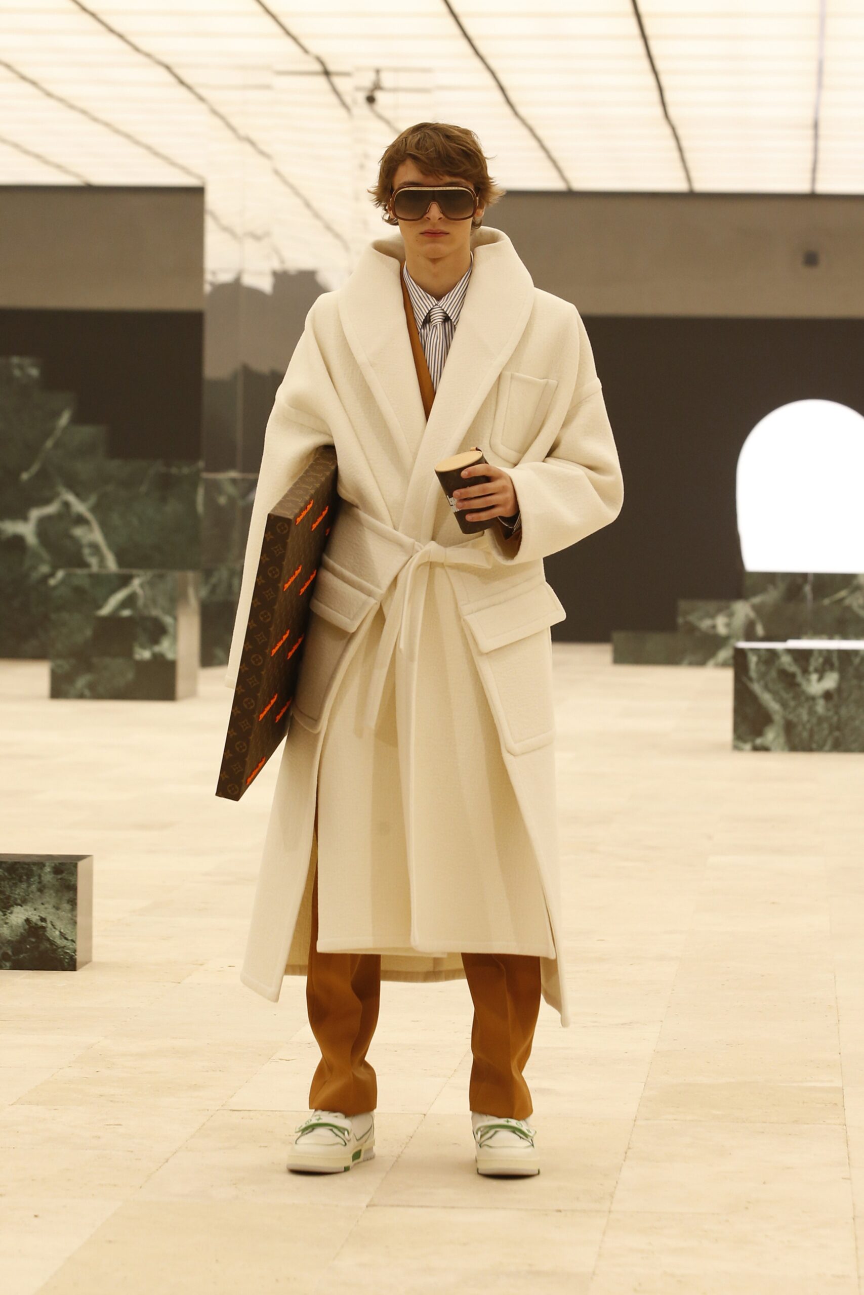 Louis Vuitton F/W 21 Menswear Look 57