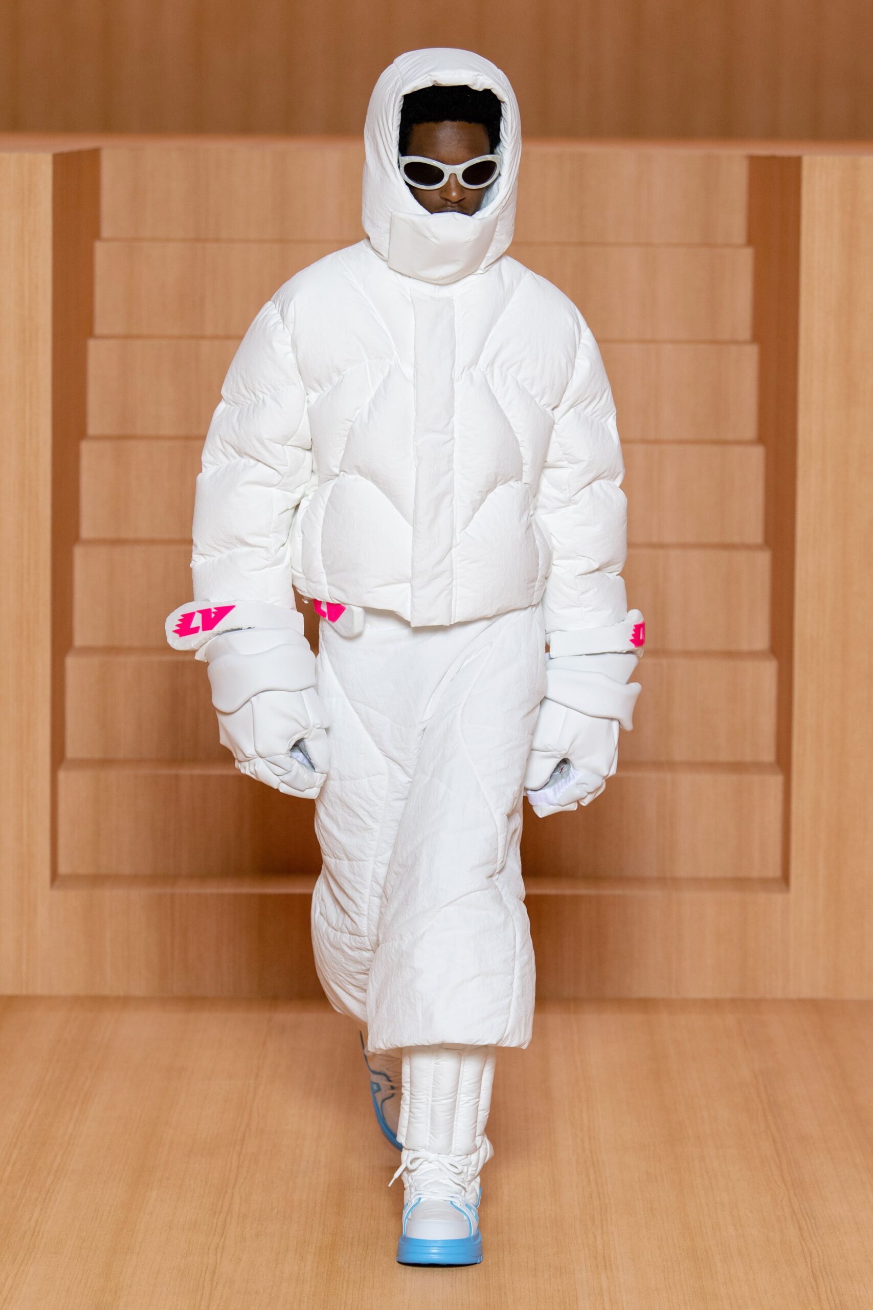 Louis Vuitton S/S 22 Menswear Look 58