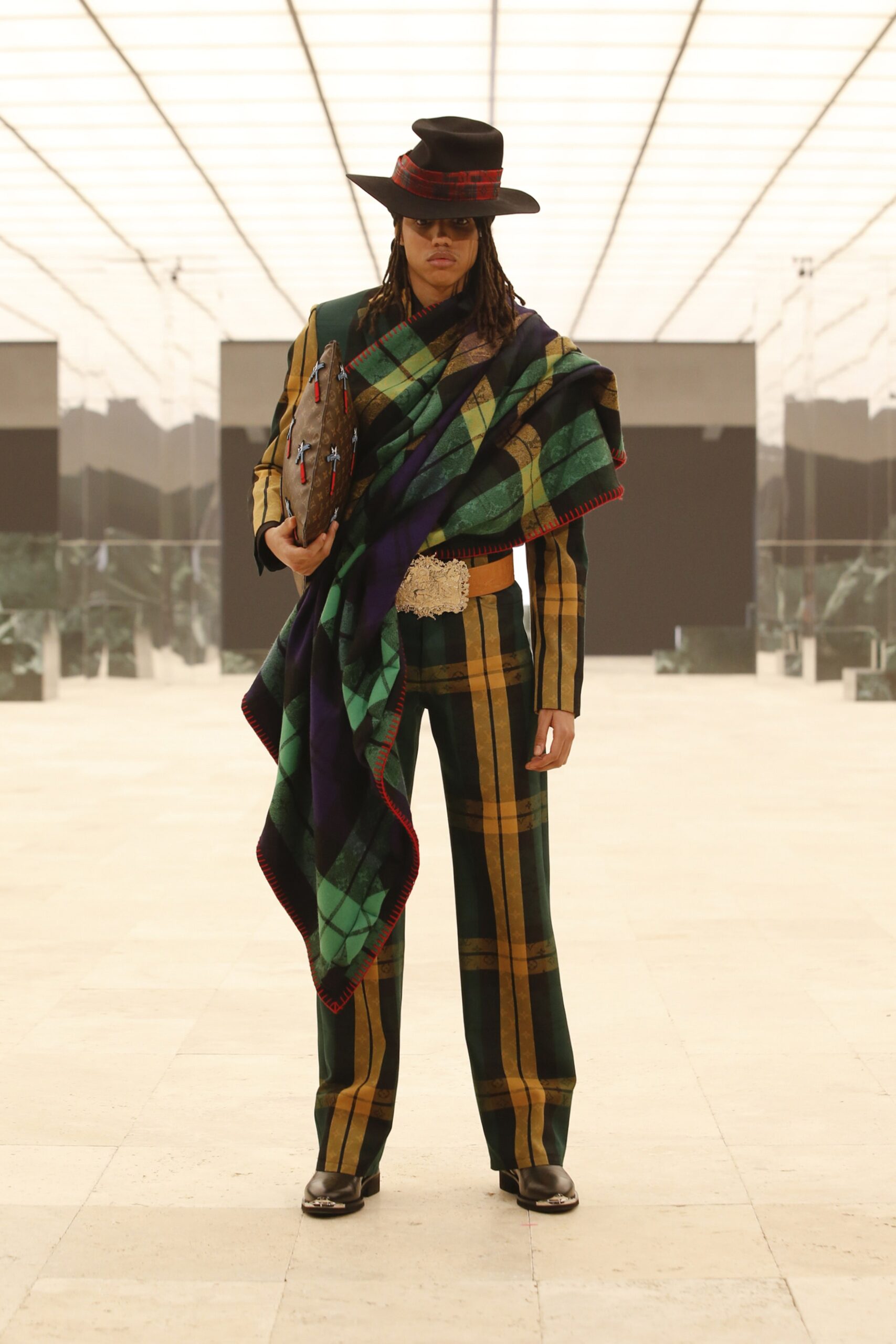 Louis Vuitton F/W 21 Menswear Look 63