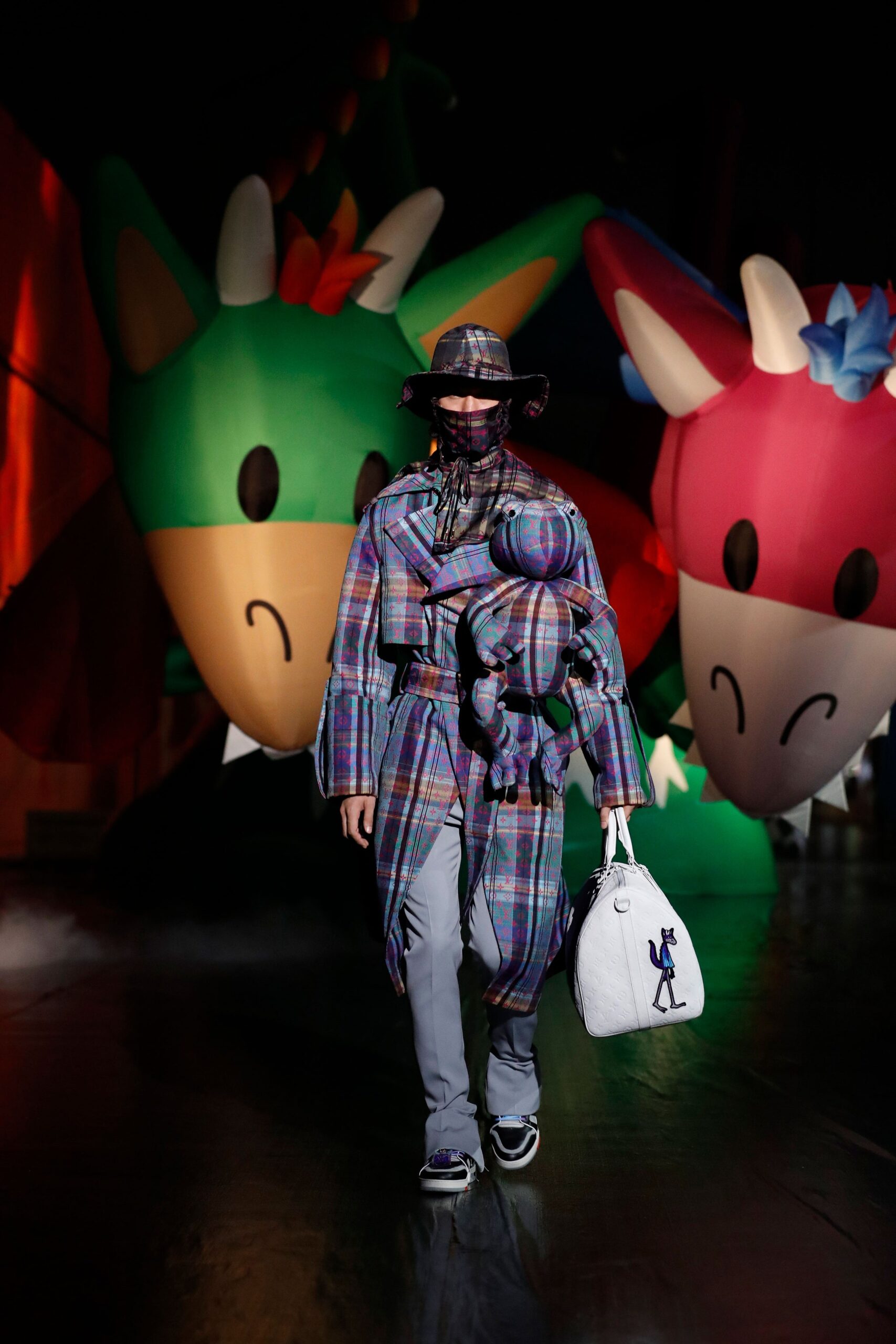 Louis Vuitton S/S 21 Menswear Look 63
