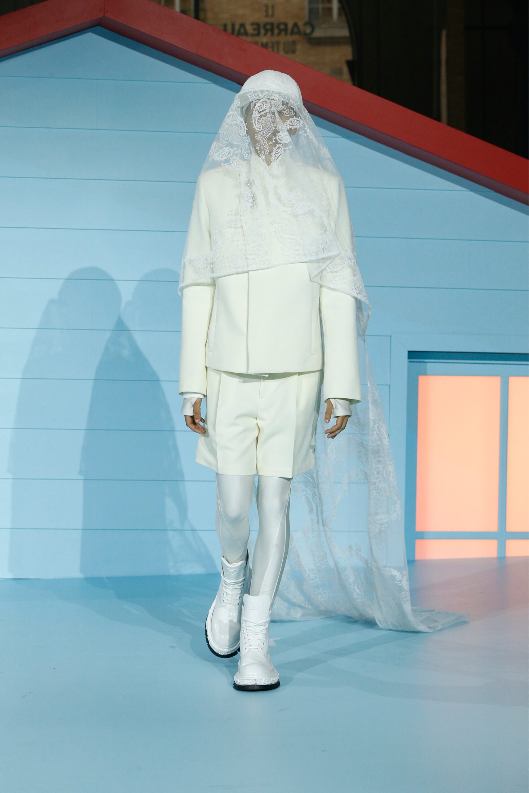 Louis Vuitton F/W 22 Menswear Look 63