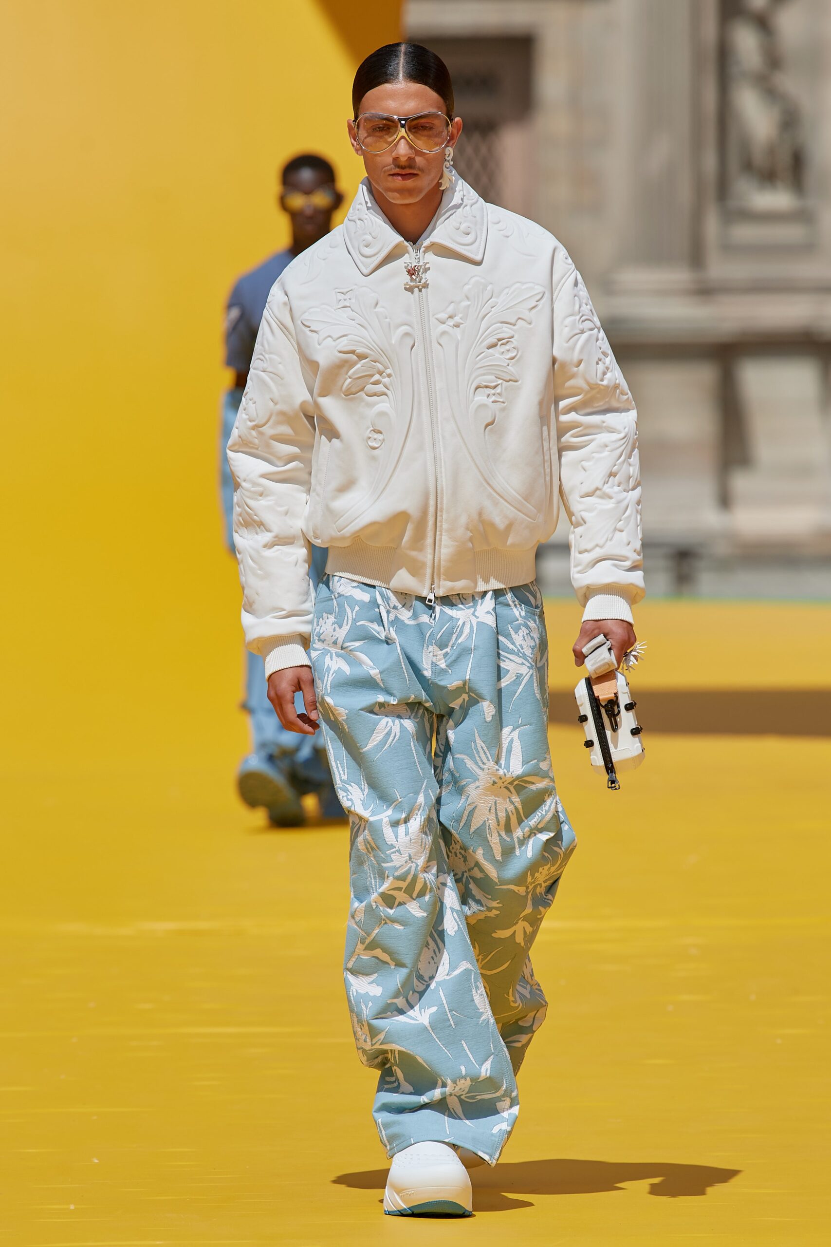 Louis Vuitton S/S 23 Menswear Look 59