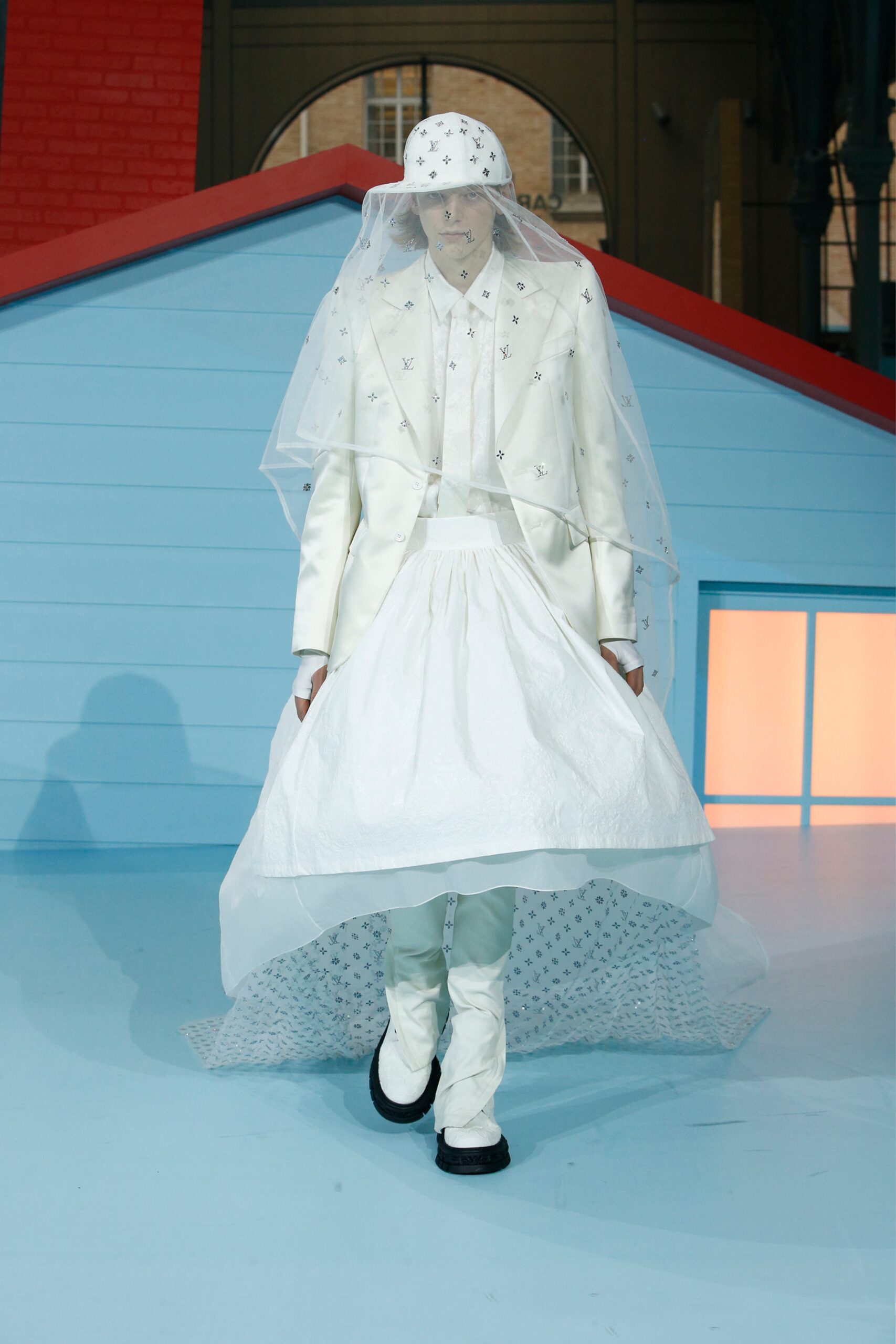 Louis Vuitton F/W 22 Menswear Look 66