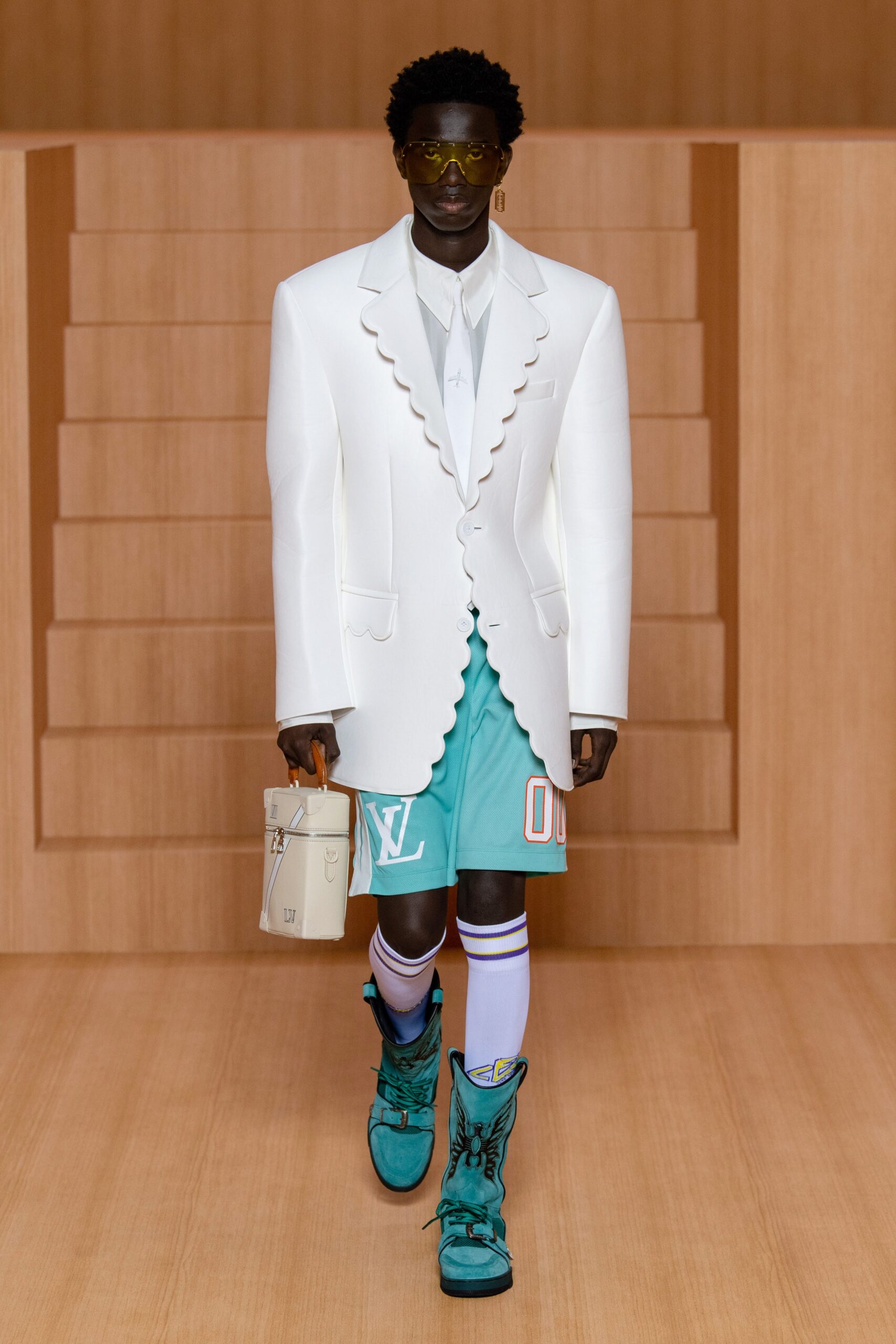 Louis Vuitton S/S 22 Menswear Look 70
