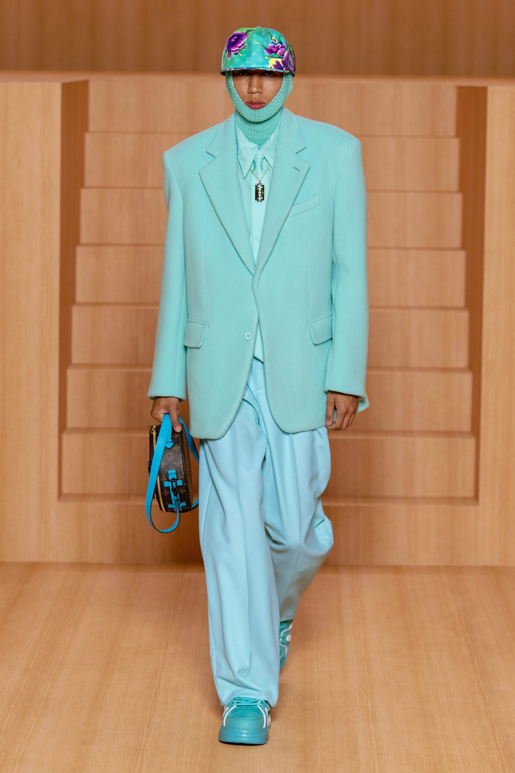Louis Vuitton S/S 22 Menswear Look 71