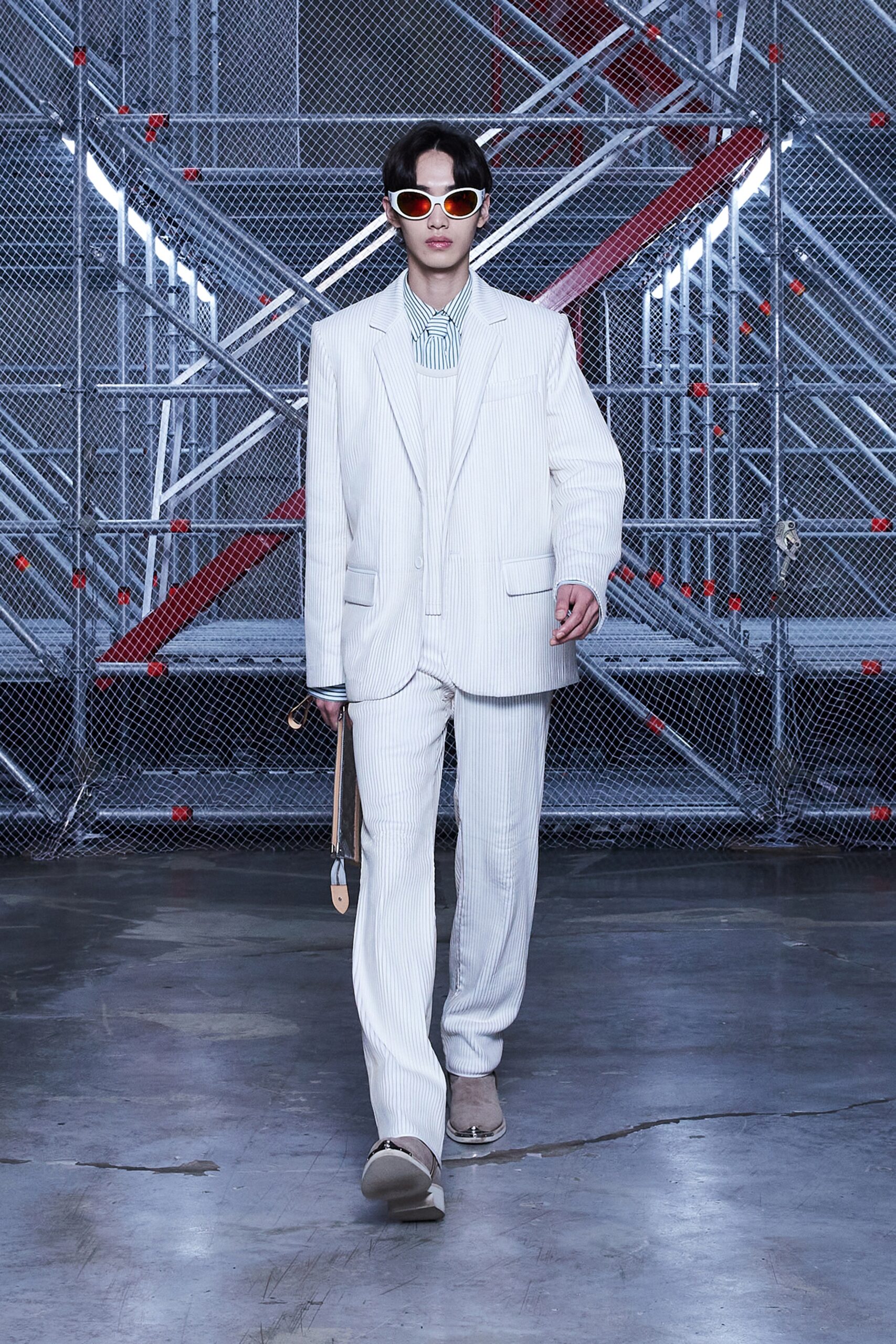 Louis Vuitton F/W 21 Menswear Look 71