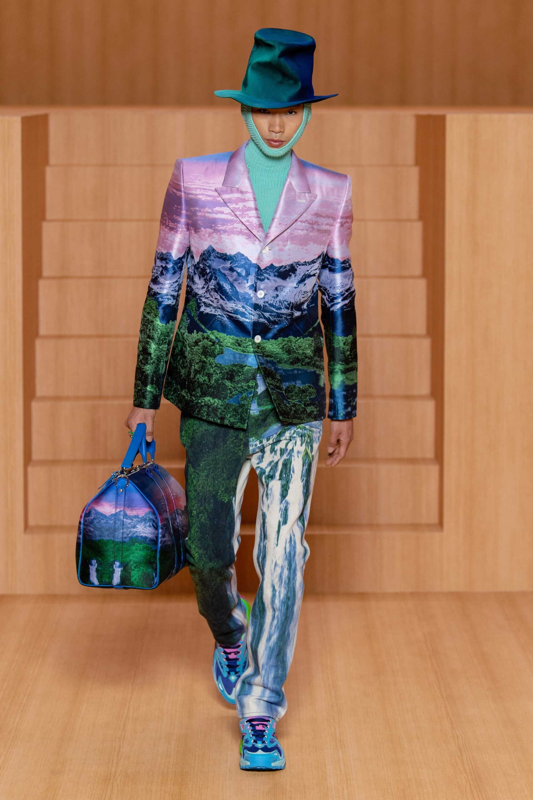 Louis Vuitton S/S 22 Menswear Look 72