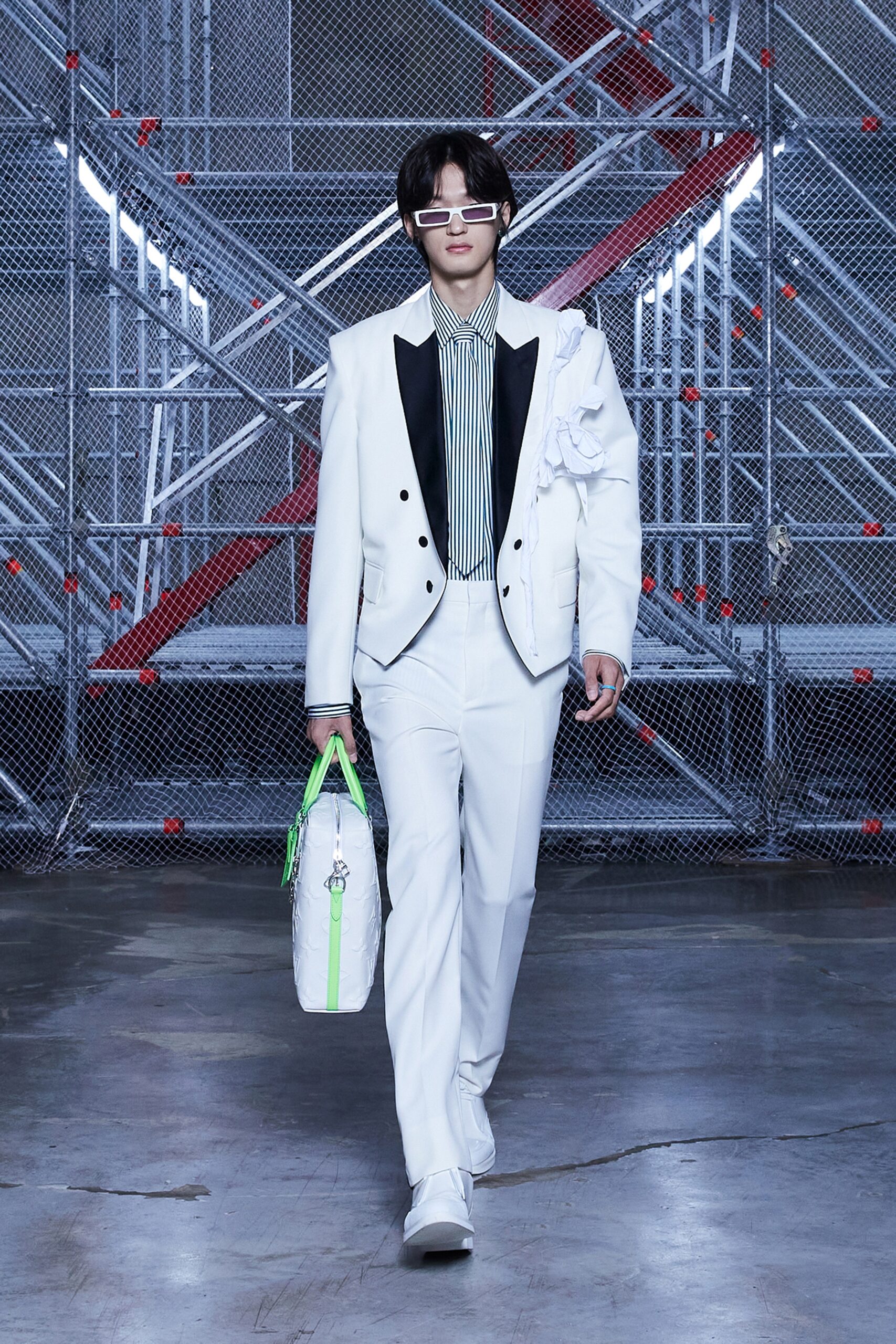 Louis Vuitton F/W 21 Menswear Look 73