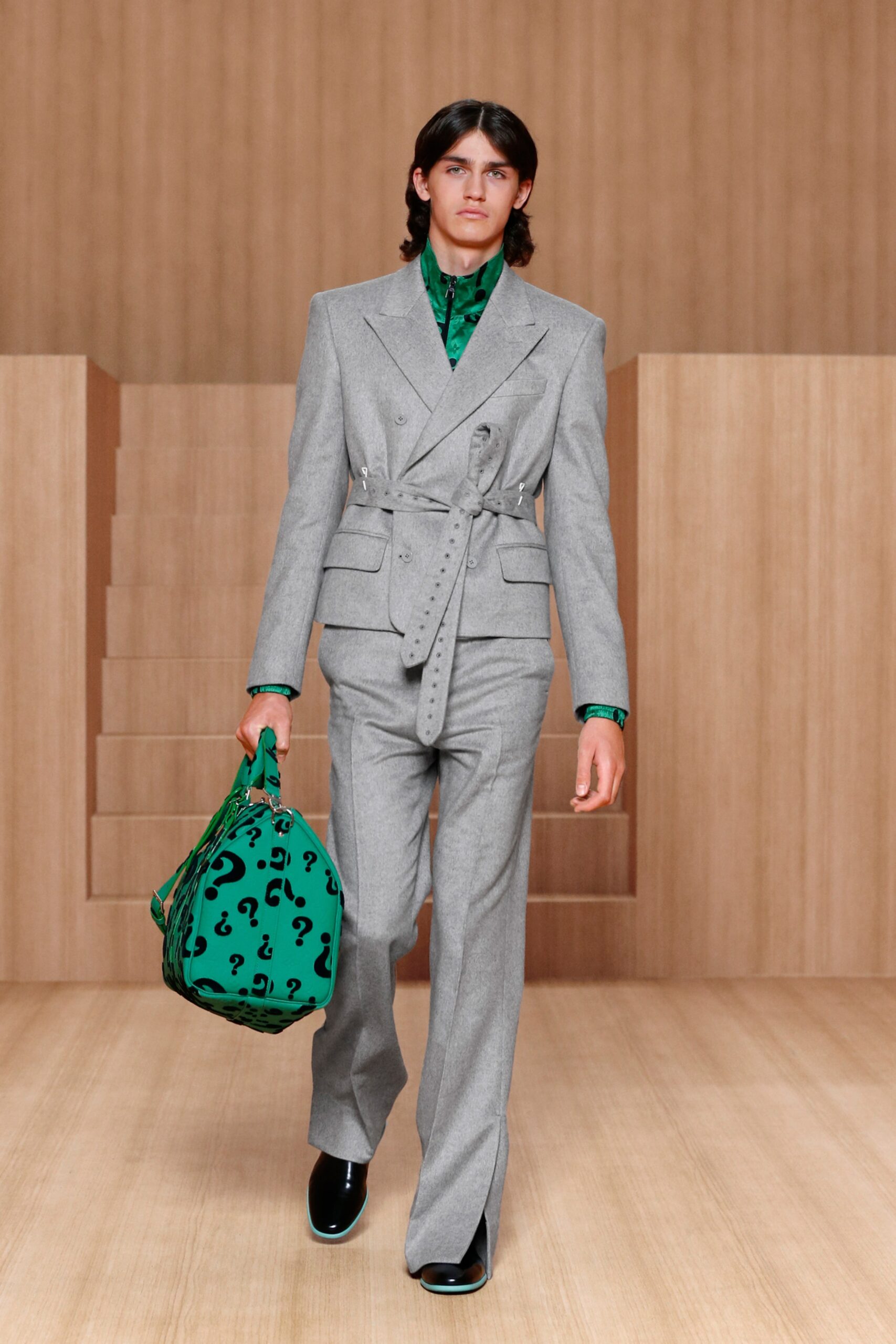 Louis Vuitton S/S 22 Menswear Look 74