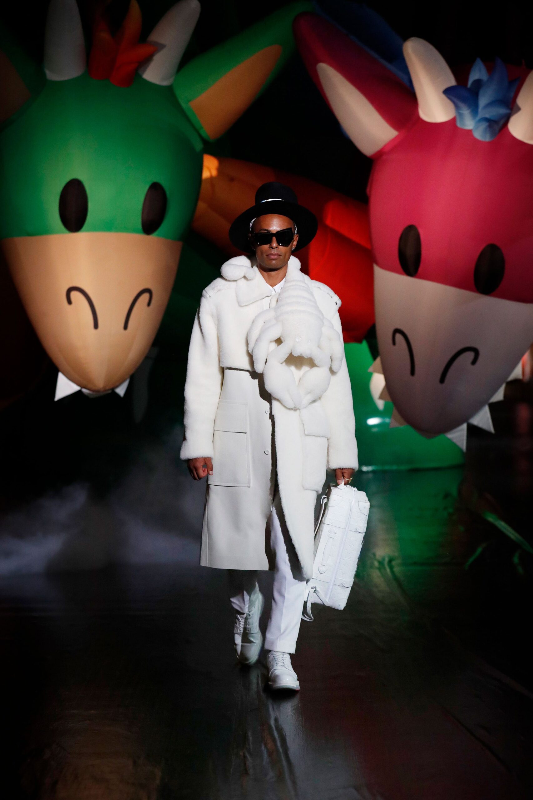 Louis Vuitton S/S 21 Menswear Look 74