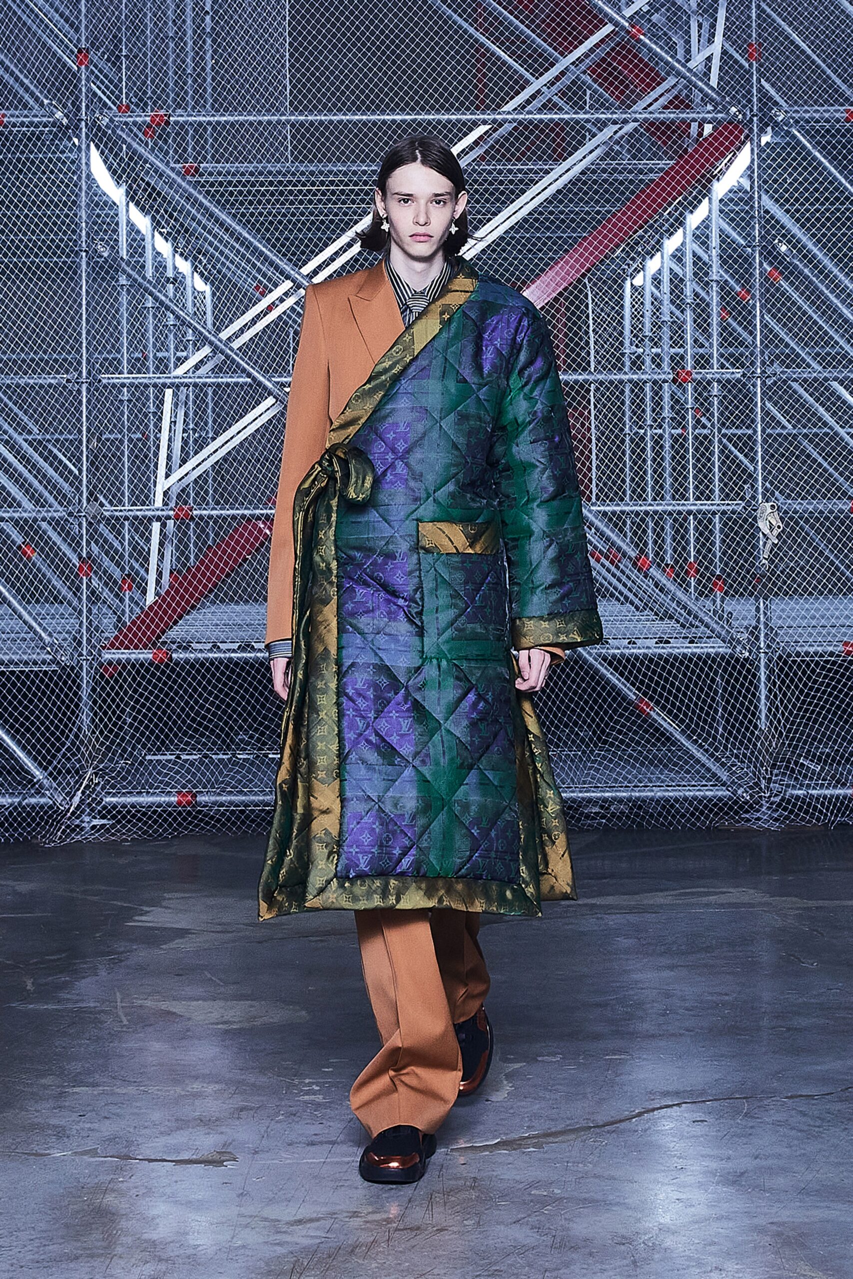 Louis Vuitton F/W 21 Menswear Look 76