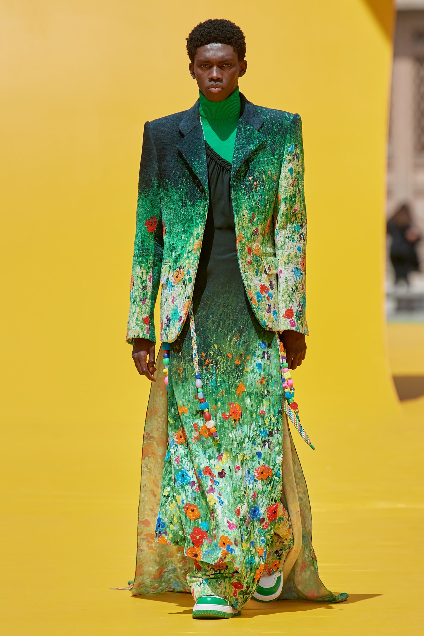 Louis Vuitton S/S 23 Menswear Look 76