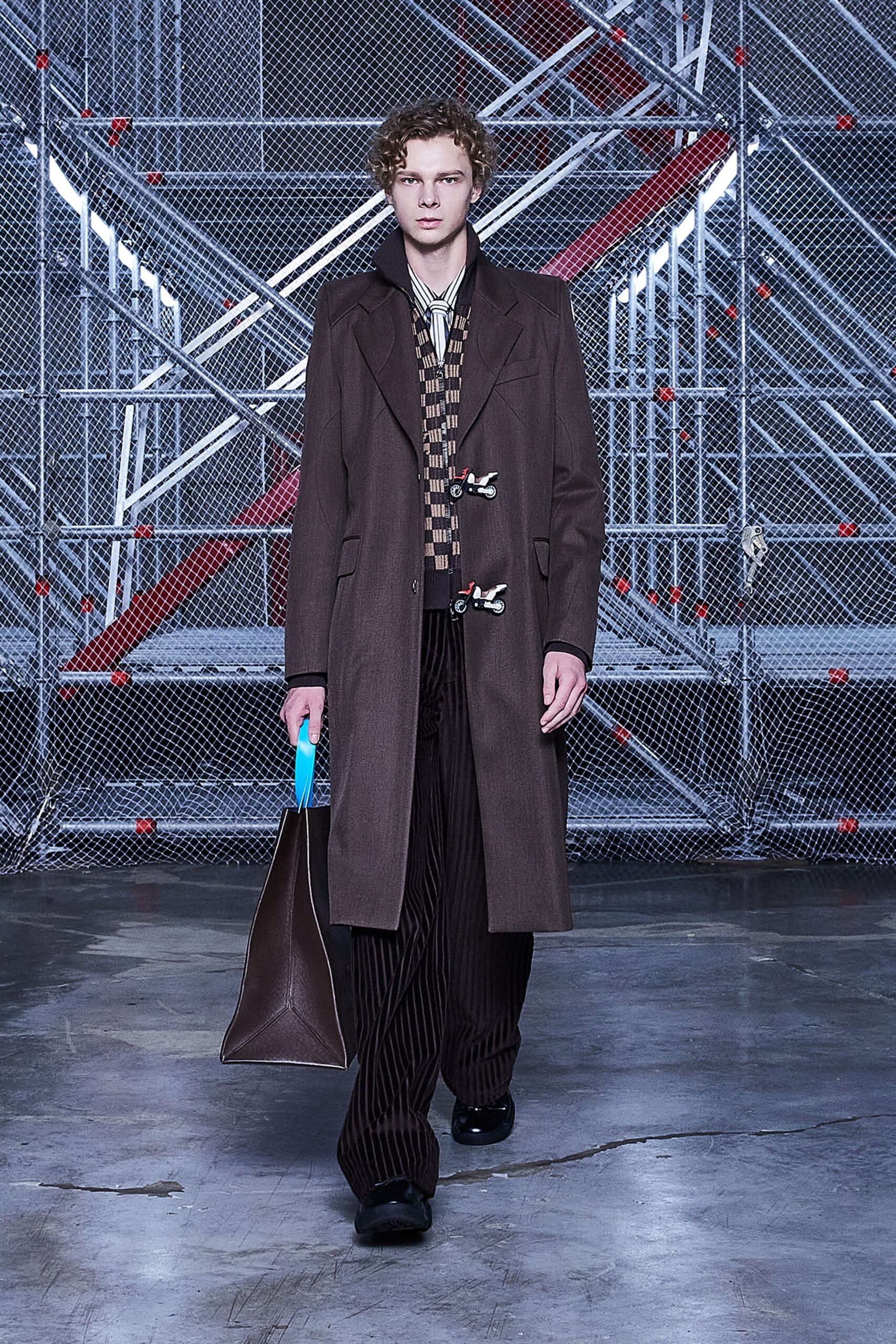 Louis Vuitton F/W 21 Menswear Look 81