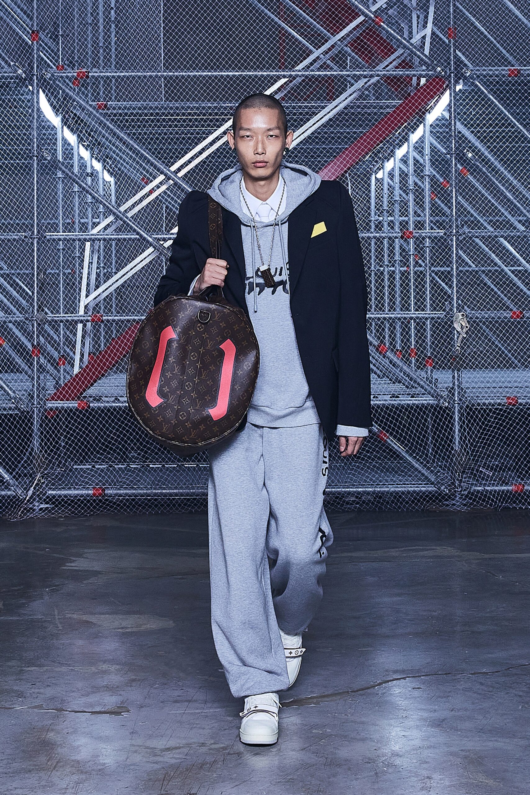 Louis Vuitton F/W 21 Menswear Look 90